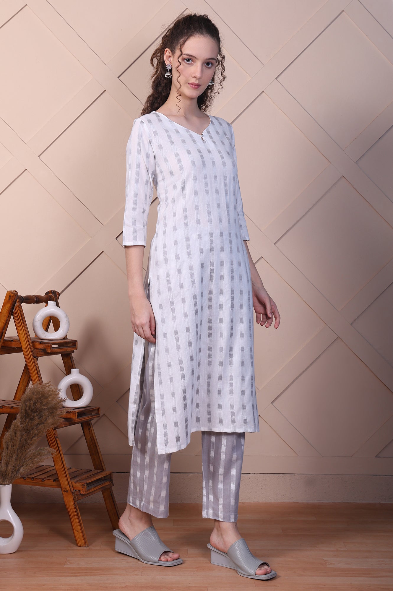 https://cdn.shopify.com/s/files/1/0776/0419/2550/files/AS15963-705673_6.jpg?v=1769764280