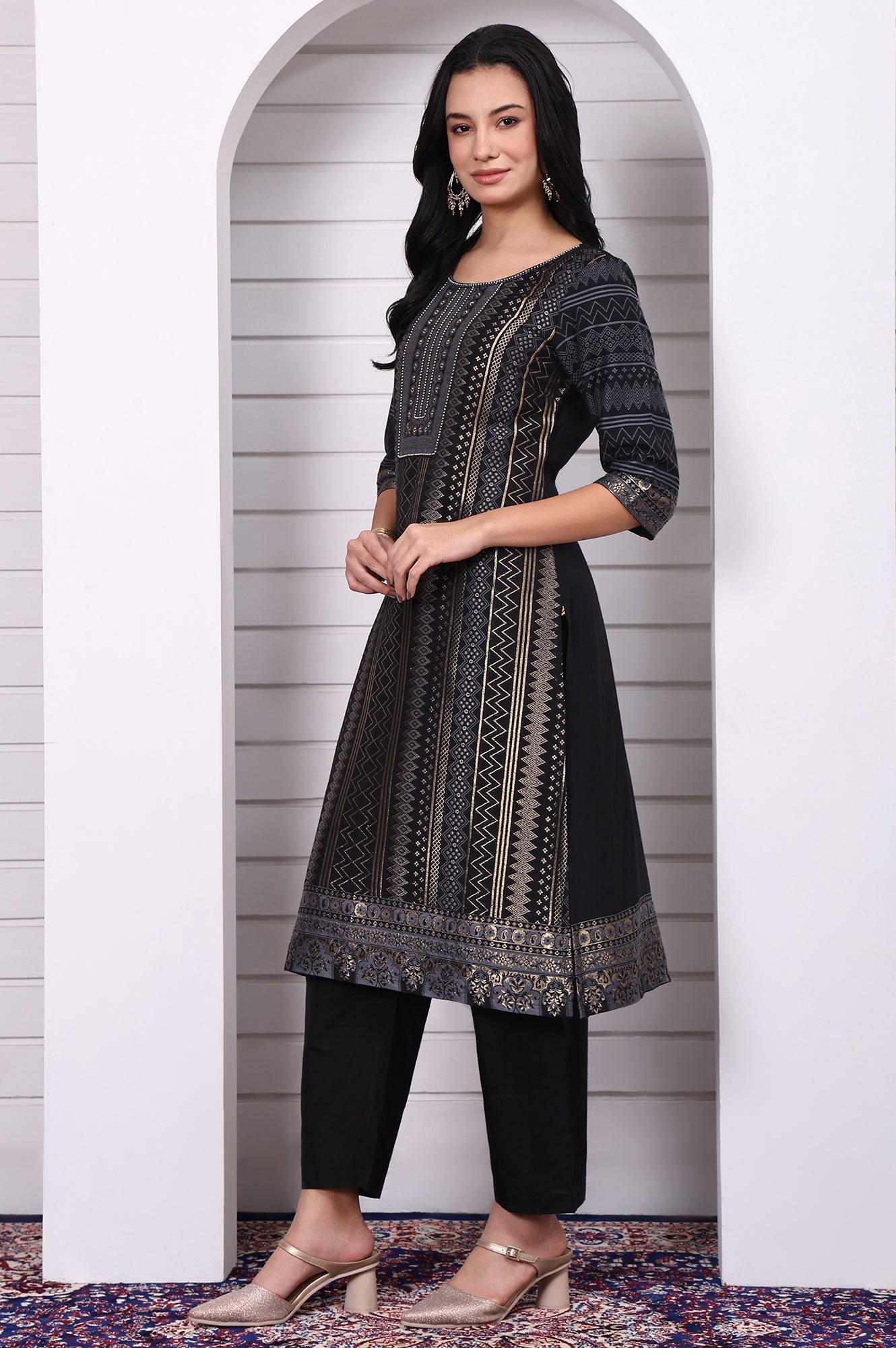 https://cdn.shopify.com/s/files/1/0776/0419/2550/files/AS15981-705830_4.jpg?v=1769763749