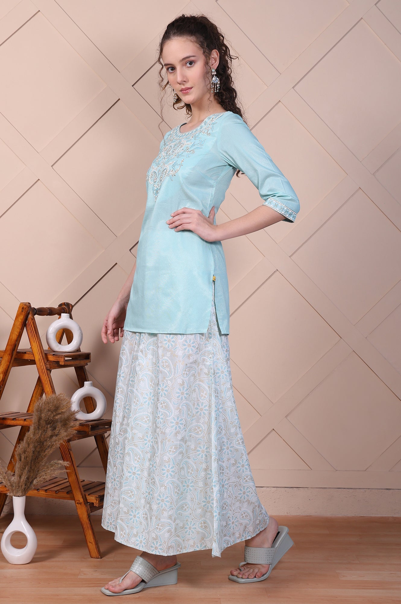 https://cdn.shopify.com/s/files/1/0776/0419/2550/files/AS16008-705857_4.jpg?v=1769764294