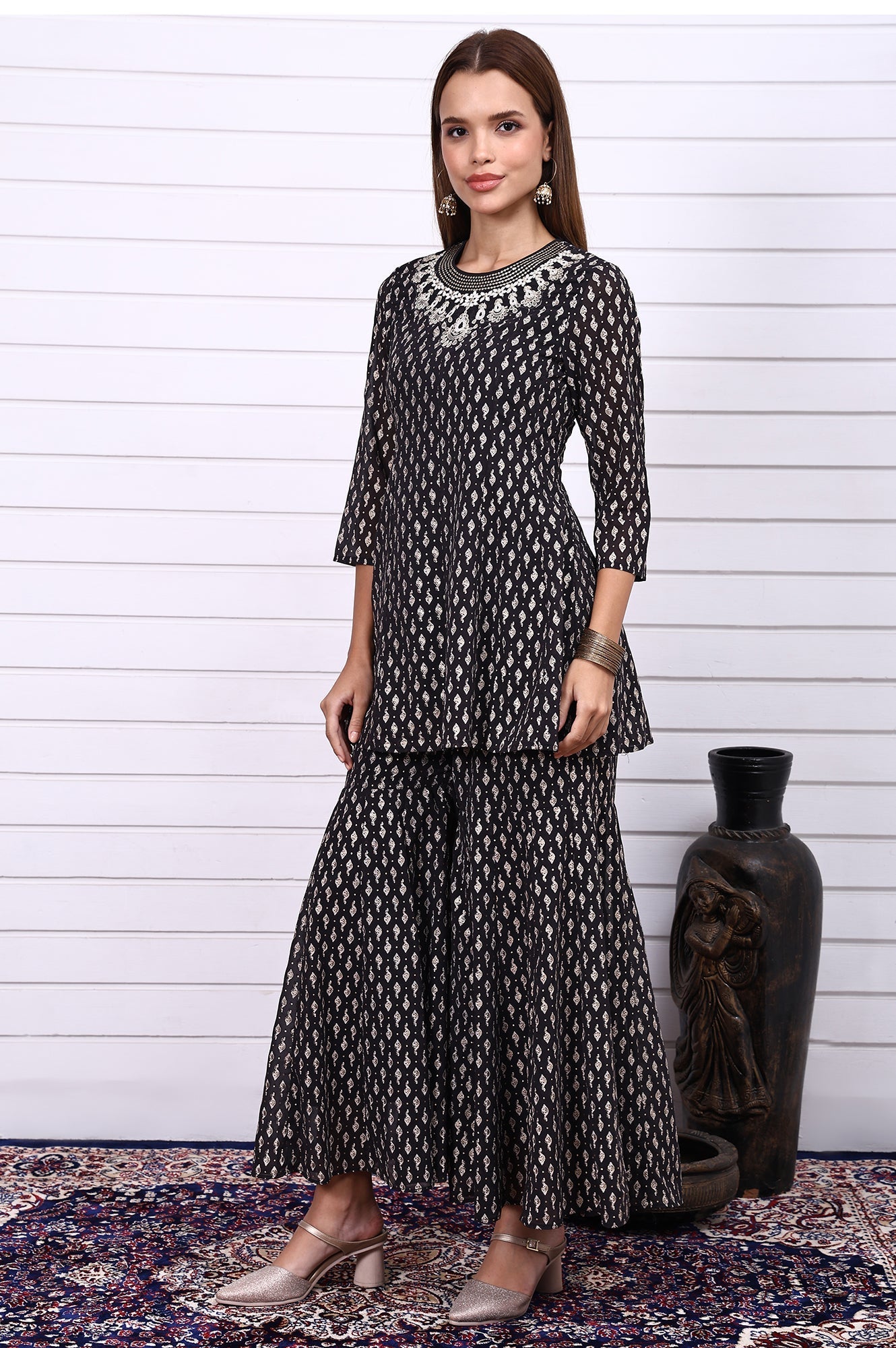 https://cdn.shopify.com/s/files/1/0776/0419/2550/files/AS16058-509654_4.jpg?v=1769763687
