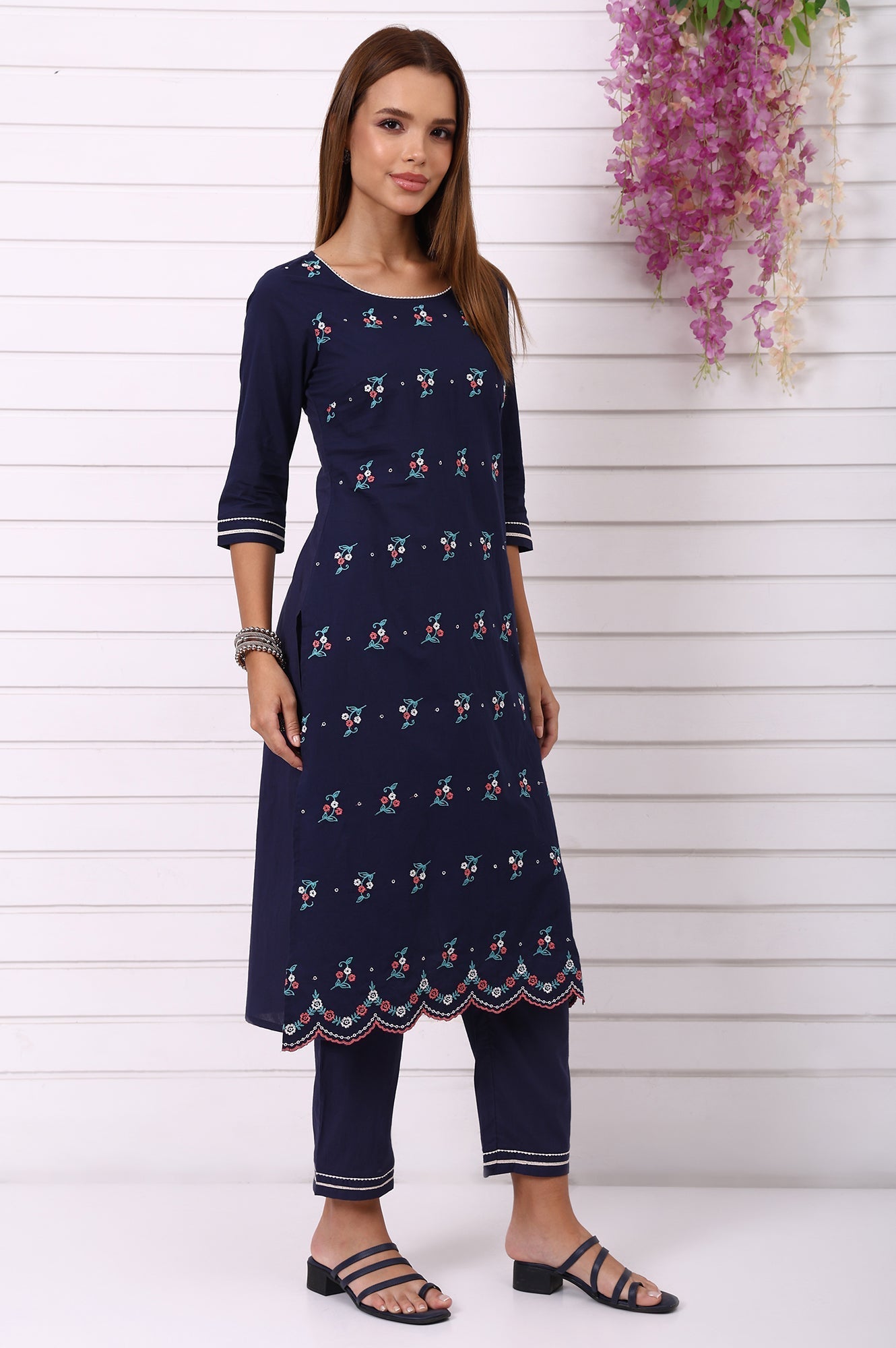 https://cdn.shopify.com/s/files/1/0776/0419/2550/files/AS16065-E608559_6.jpg?v=1769764543