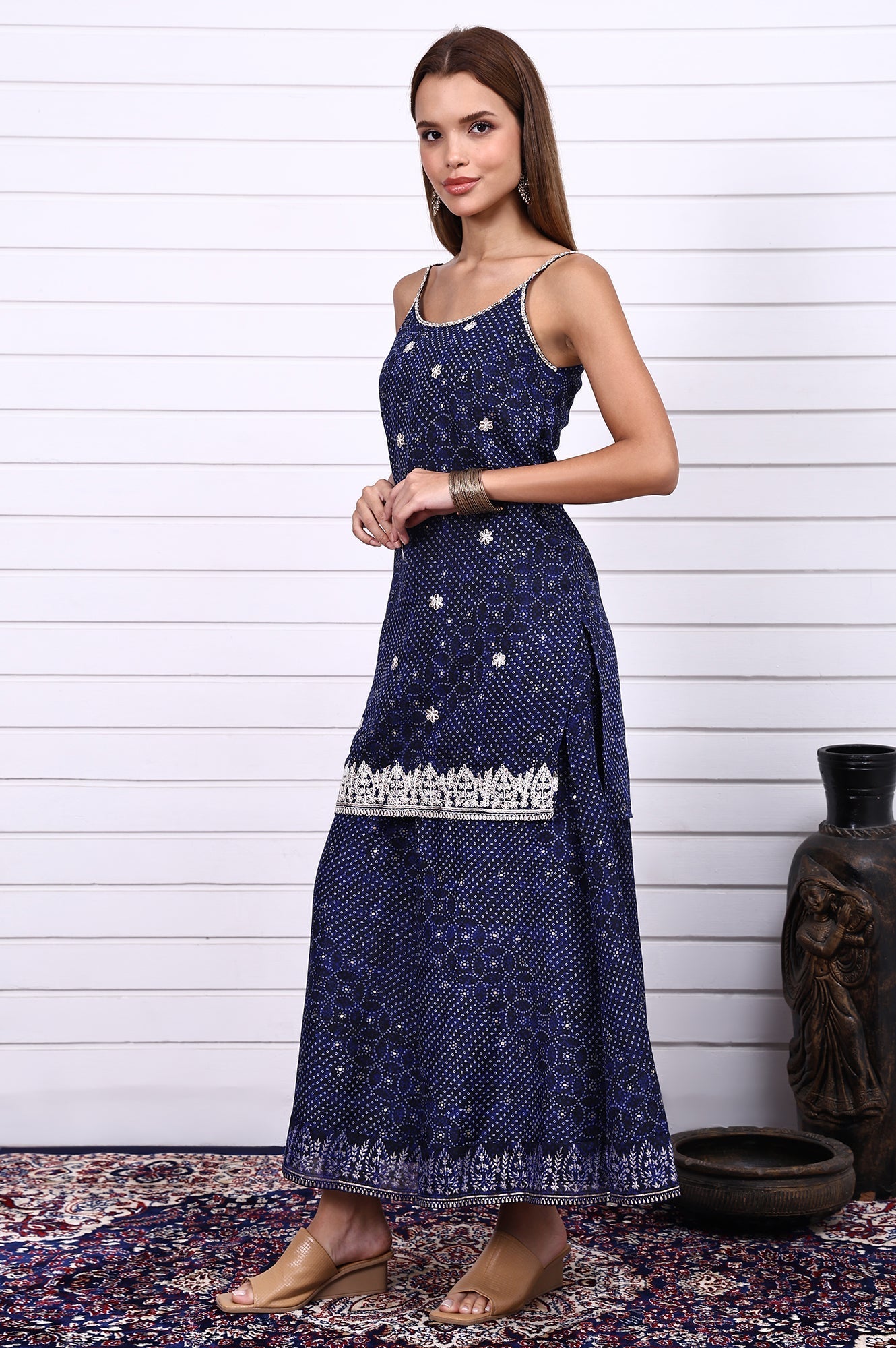 https://cdn.shopify.com/s/files/1/0776/0419/2550/files/AS16196-509399_4.jpg?v=1769763878