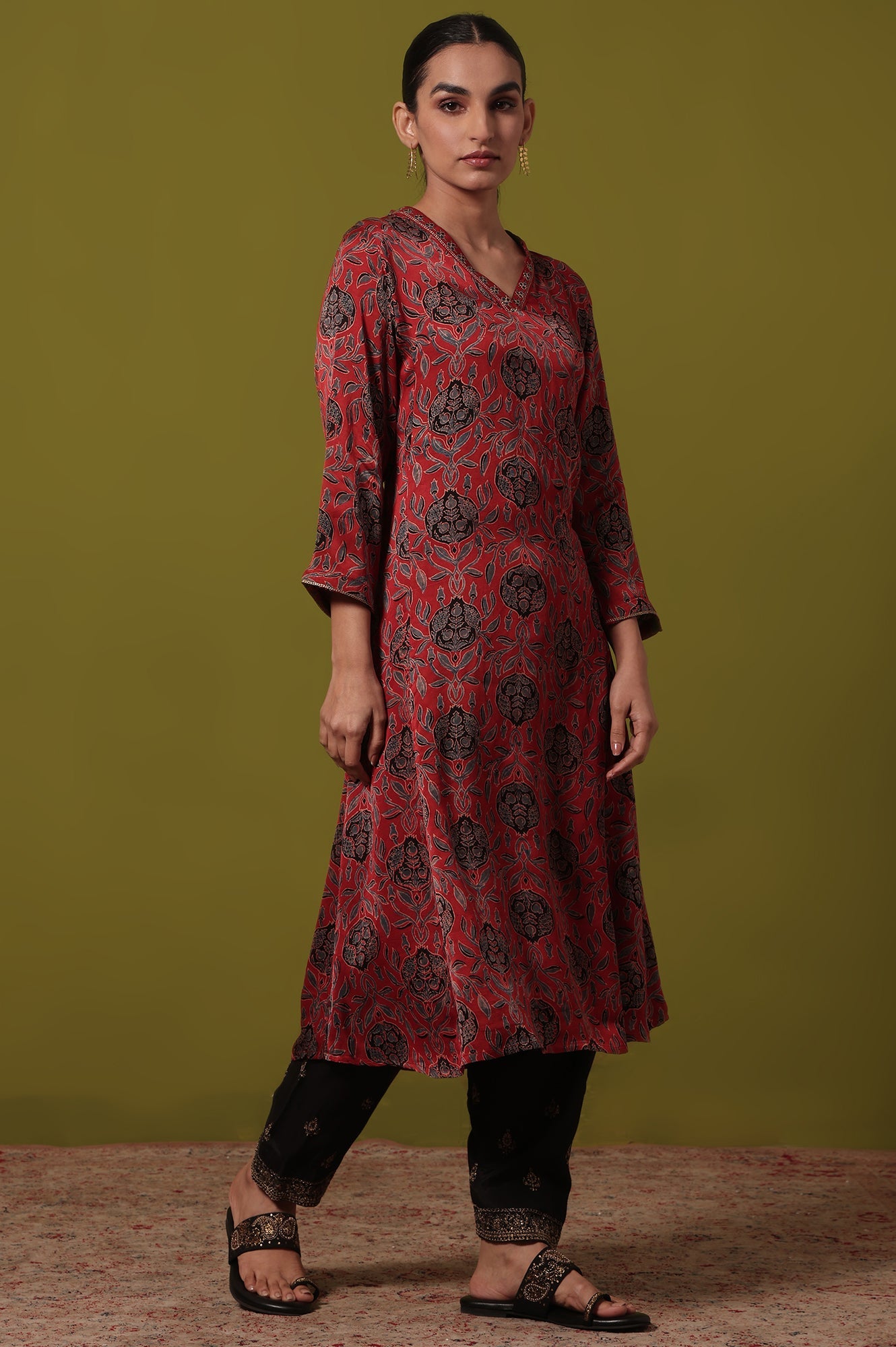 https://cdn.shopify.com/s/files/1/0776/0419/2550/files/F12019-911521_6.jpg?v=1756280297
