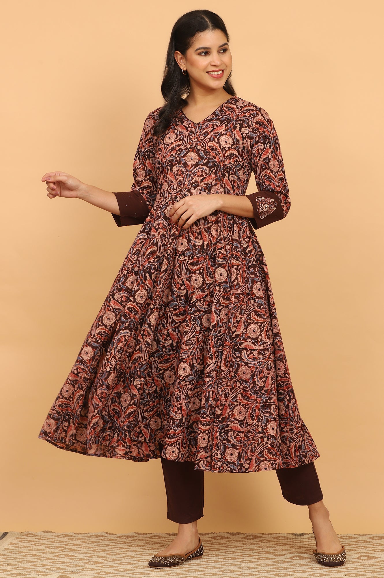 https://cdn.shopify.com/s/files/1/0776/0419/2550/files/F12024-911534_1_258774a4-4ede-4062-81e0-3f0ab405ddf9.jpg?v=1756280304