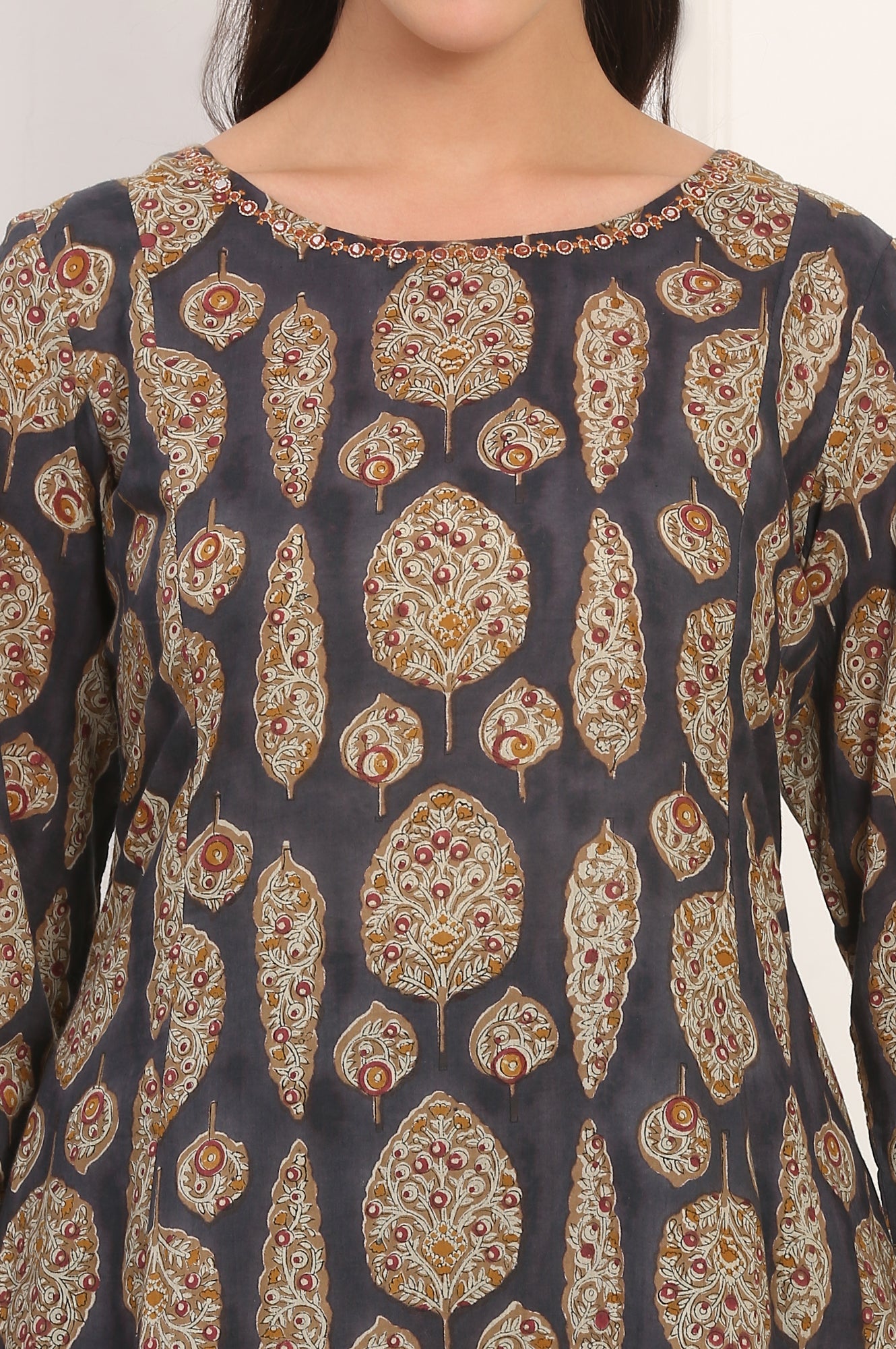 https://cdn.shopify.com/s/files/1/0776/0419/2550/files/F12045-911667_3.jpg?v=1756280319