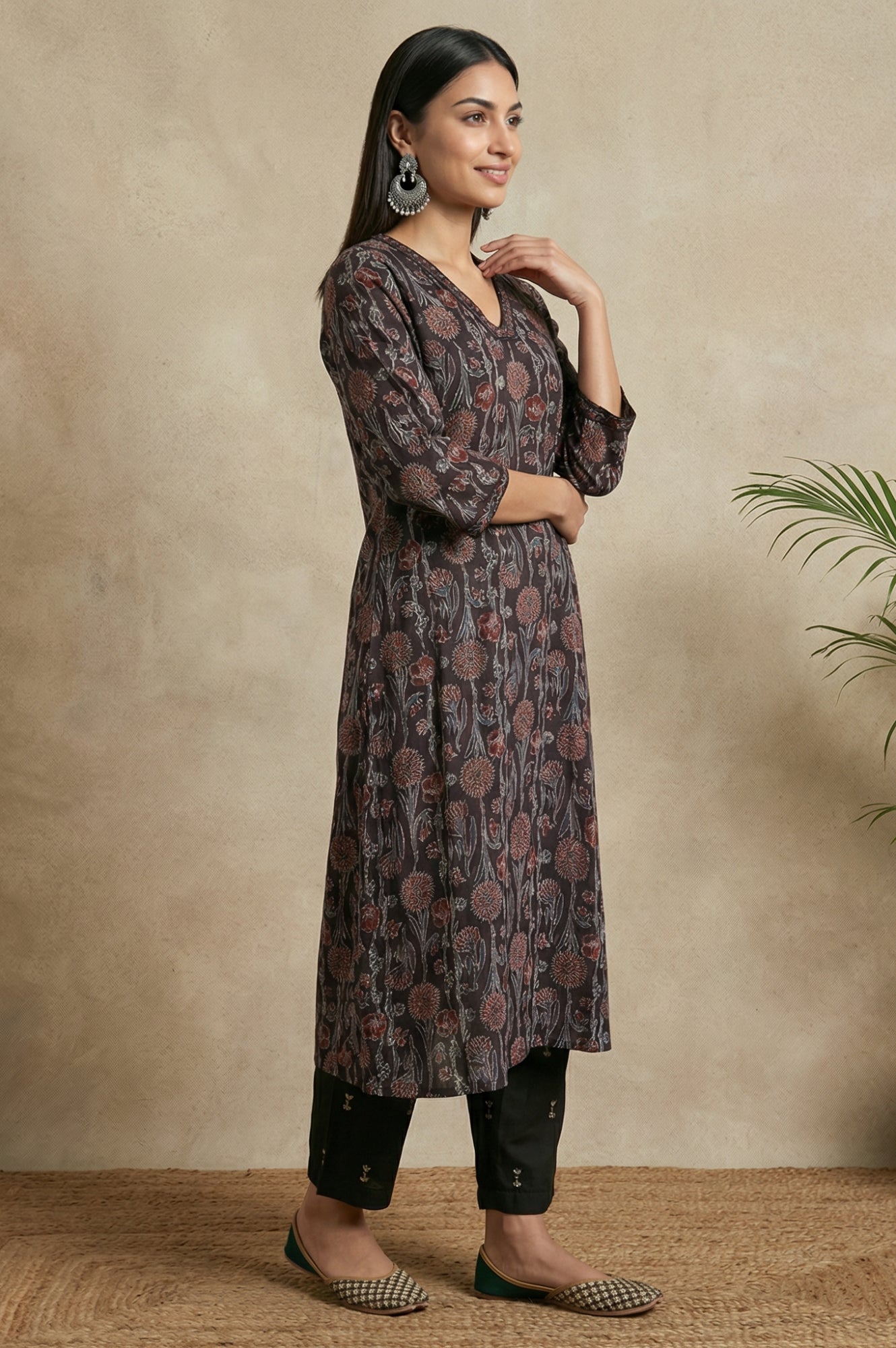 https://cdn.shopify.com/s/files/1/0776/0419/2550/files/F12302-911929_6.jpg?v=1773656848
