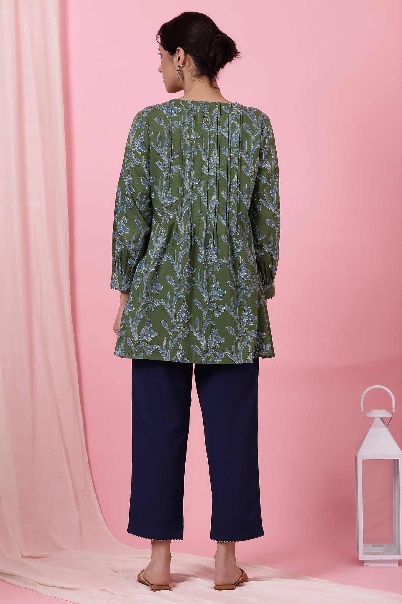 https://cdn.shopify.com/s/files/1/0776/0419/2550/files/F31143-911602_5.jpg?v=1756280379