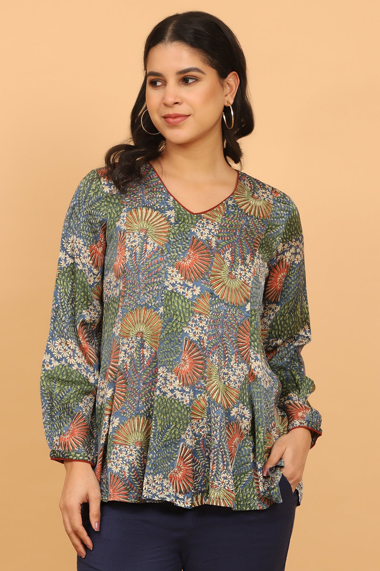 https://cdn.shopify.com/s/files/1/0776/0419/2550/files/F31145-911572_1_5264a88a-1772-42ea-b388-e74ef139ae8c.jpg?v=1756280380