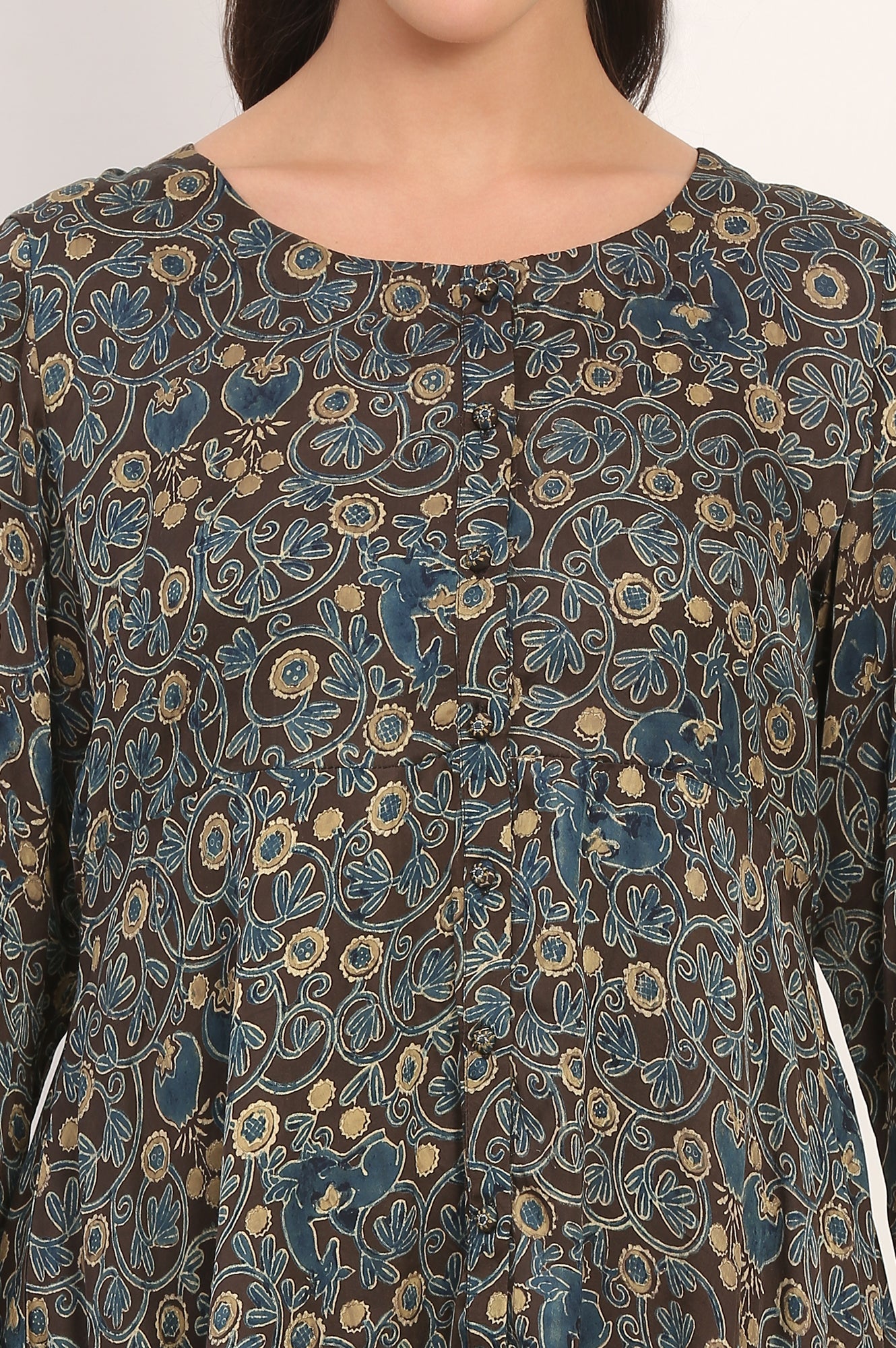 https://cdn.shopify.com/s/files/1/0776/0419/2550/files/F31153-911527B_3.jpg?v=1756280387