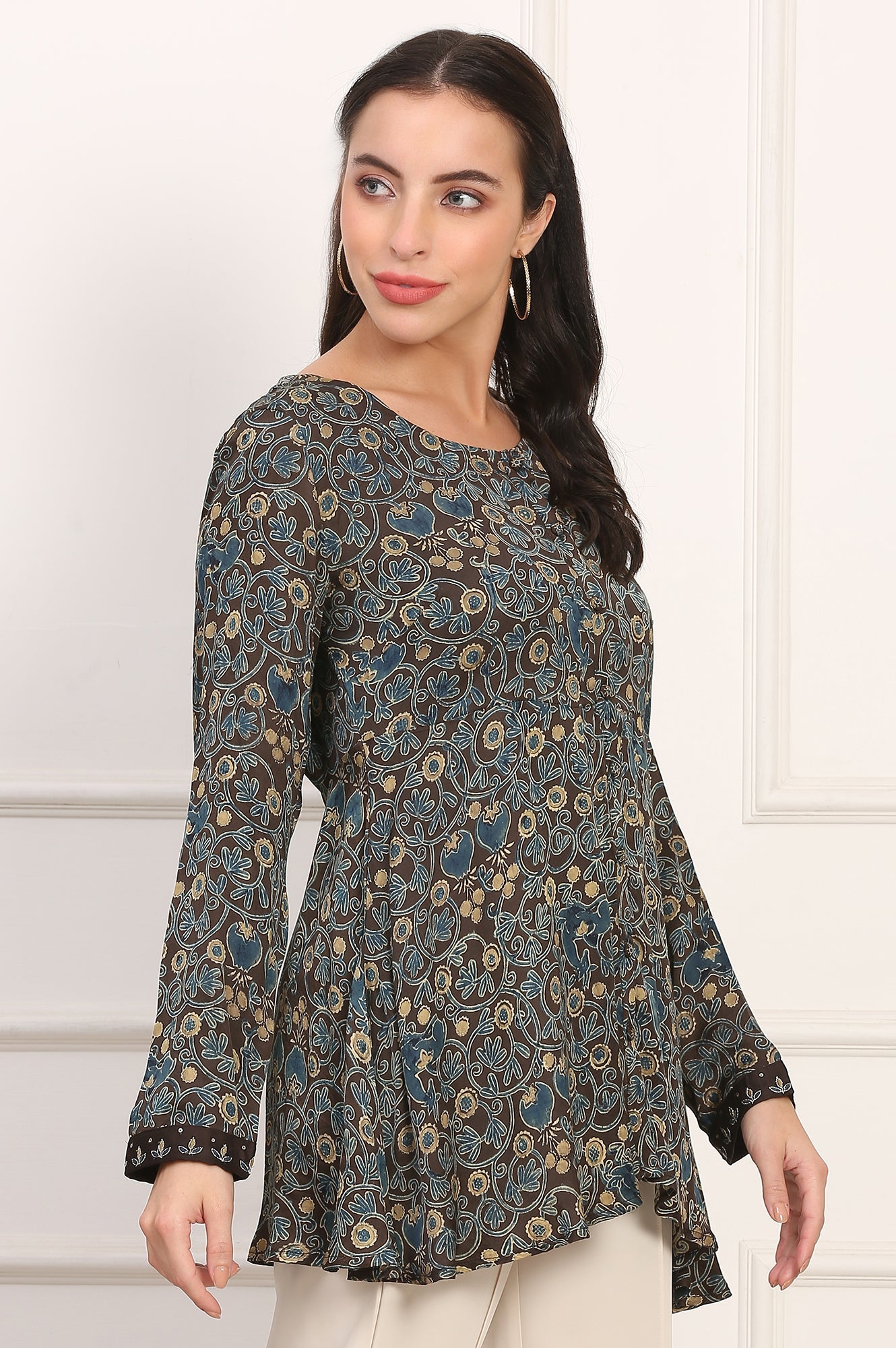 https://cdn.shopify.com/s/files/1/0776/0419/2550/files/F31153-911527B_6.jpg?v=1756280387