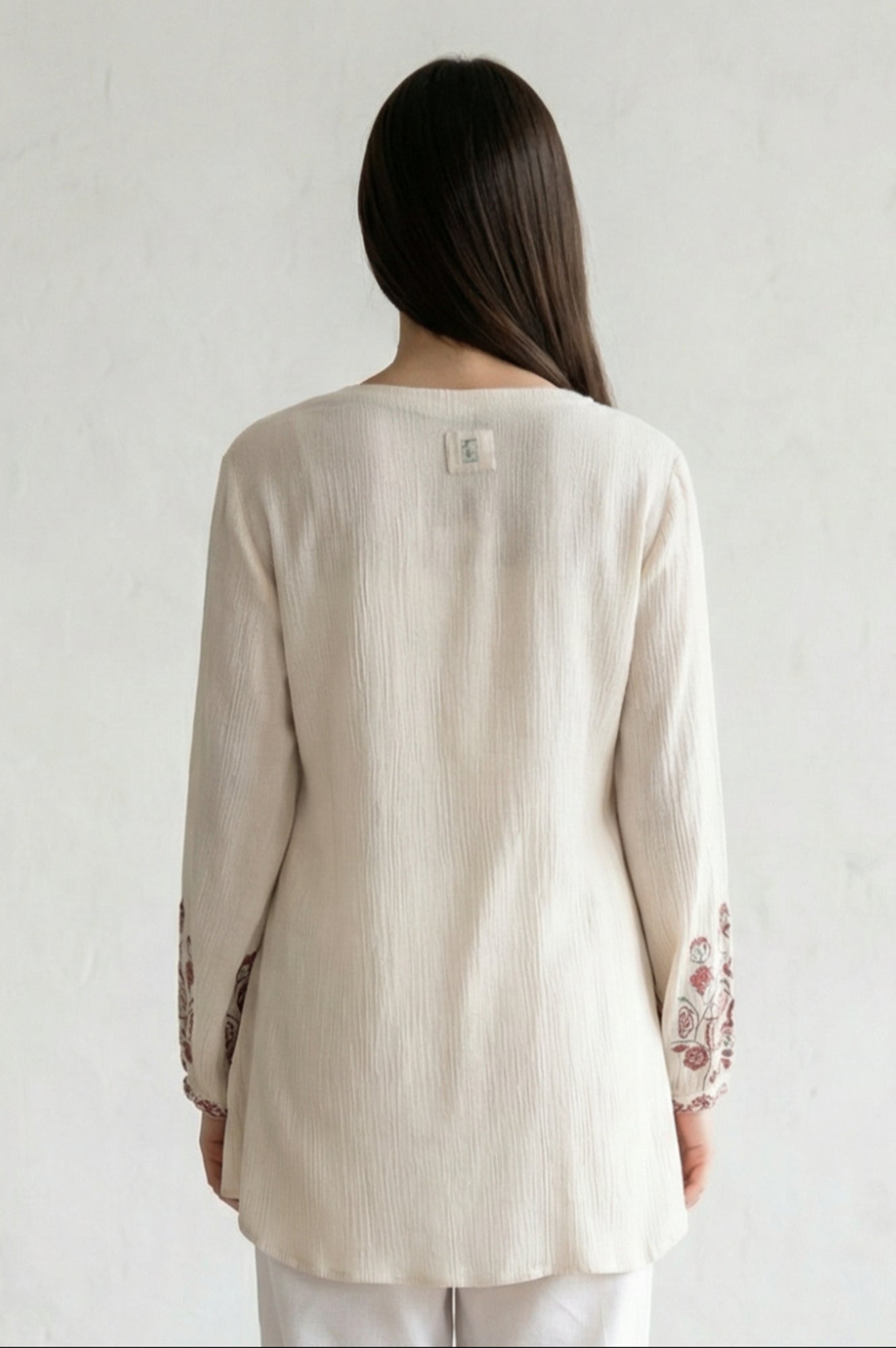 https://cdn.shopify.com/s/files/1/0776/0419/2550/files/F31252-921154_2.jpg?v=1767161180