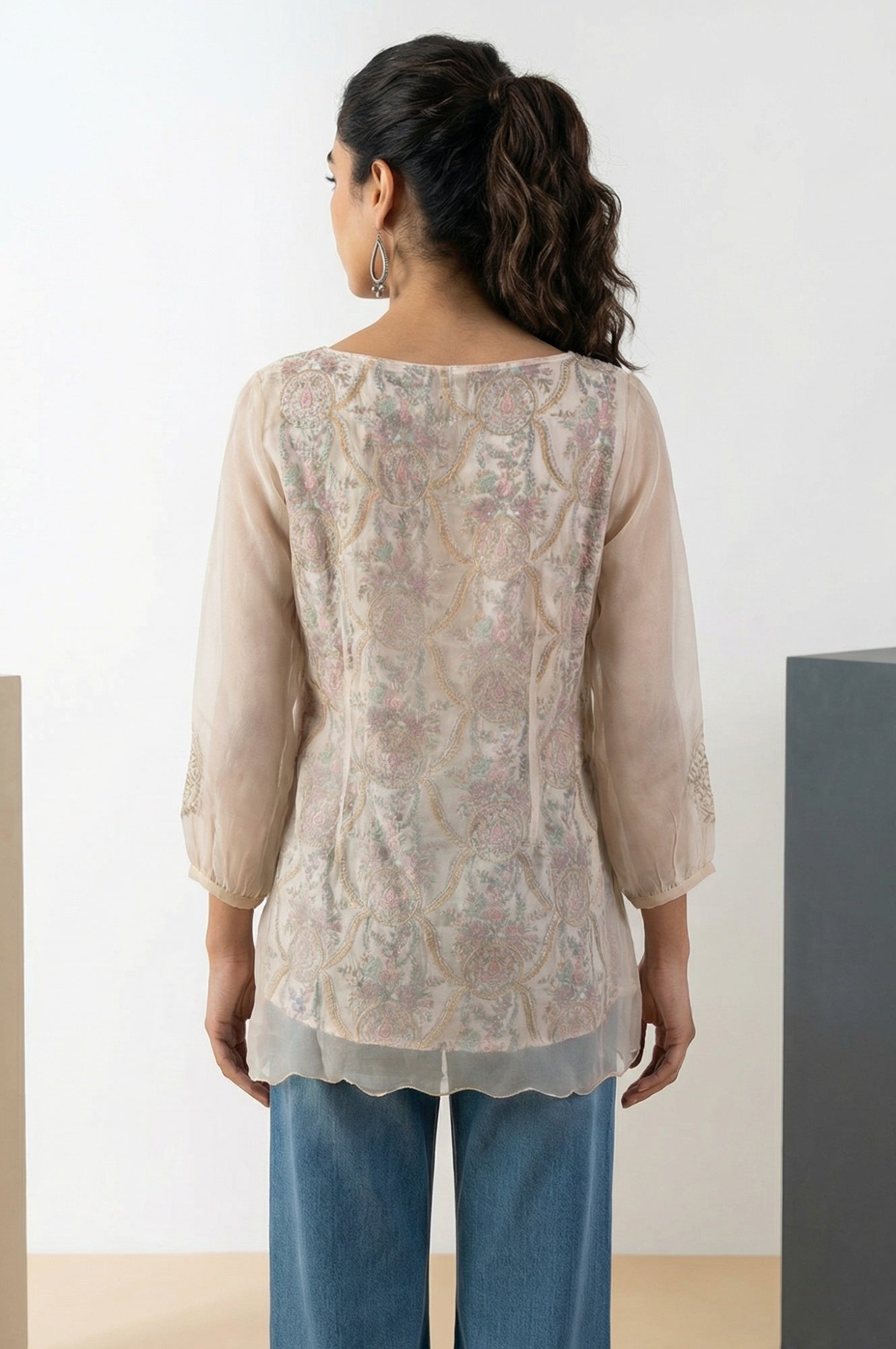 https://cdn.shopify.com/s/files/1/0776/0419/2550/files/F31253-921155_5.jpg?v=1770798393