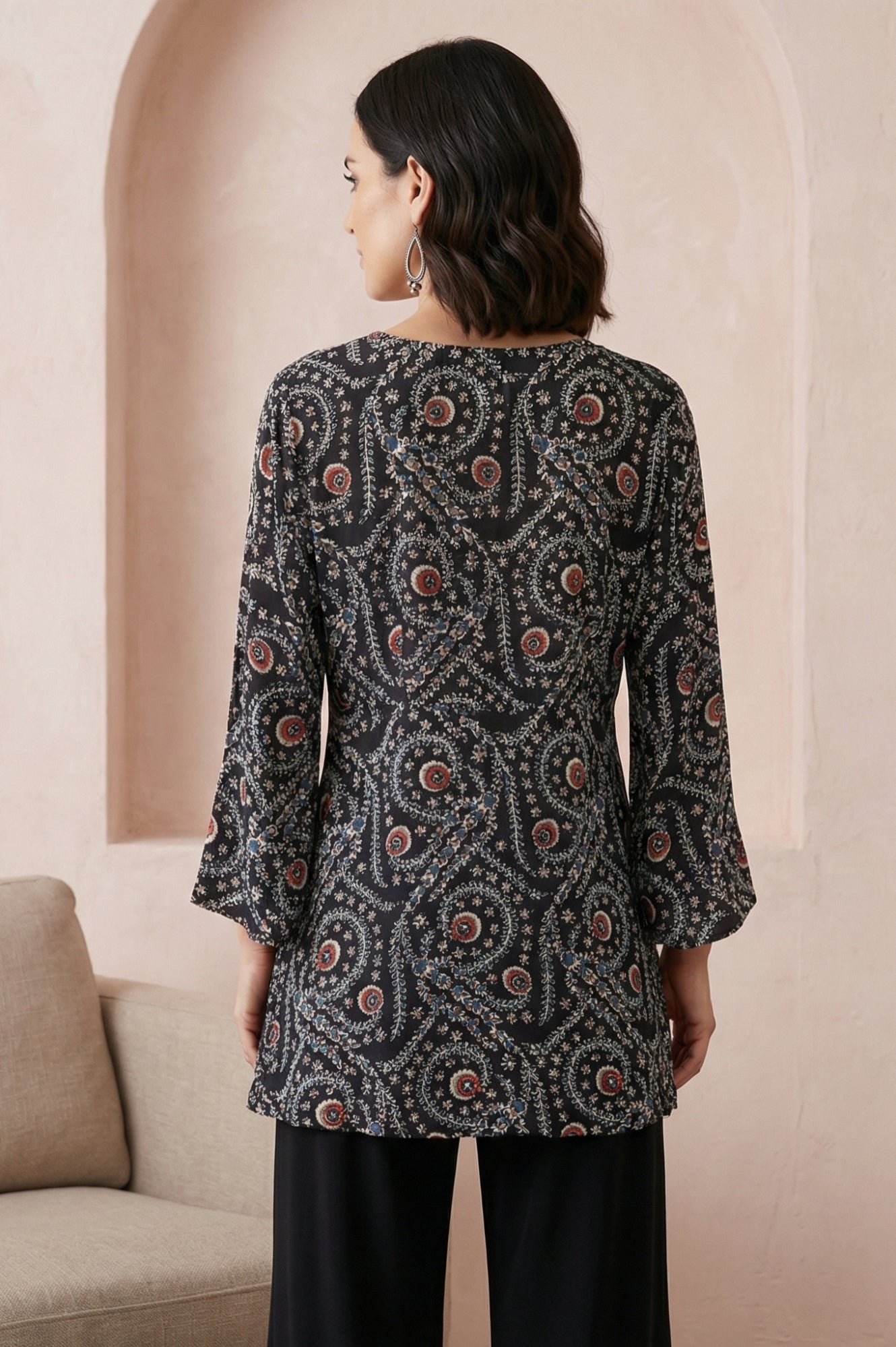 https://cdn.shopify.com/s/files/1/0776/0419/2550/files/F31397-911924_5.jpg?v=1775649293