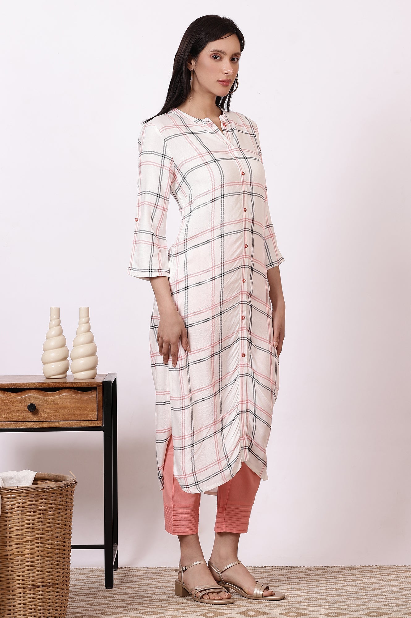 https://cdn.shopify.com/s/files/1/0776/0419/2550/files/ONAS14302-704341_6.jpg?v=1769763066