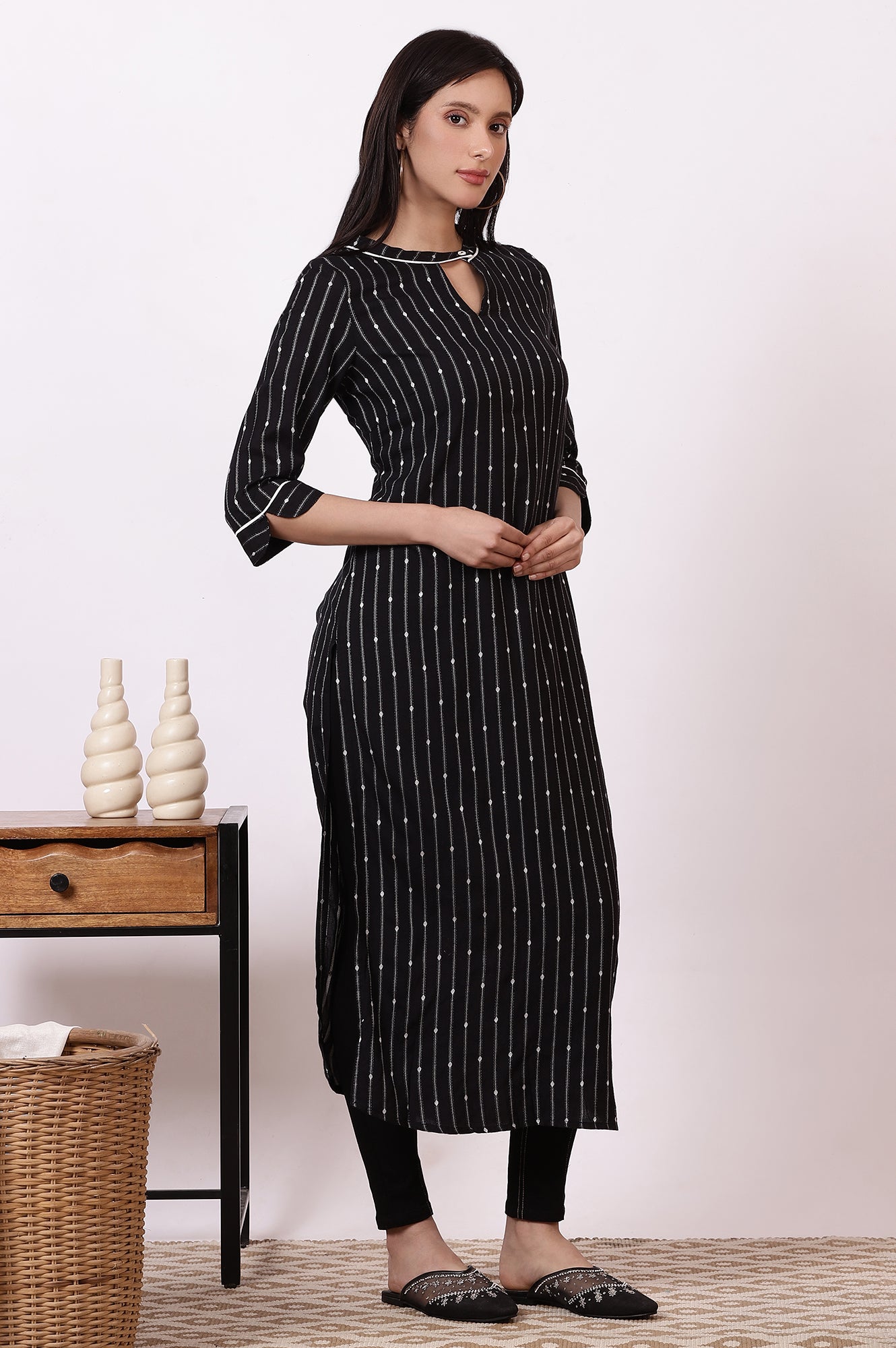 https://cdn.shopify.com/s/files/1/0776/0419/2550/files/ONAS14452-701933_6.jpg?v=1769763080