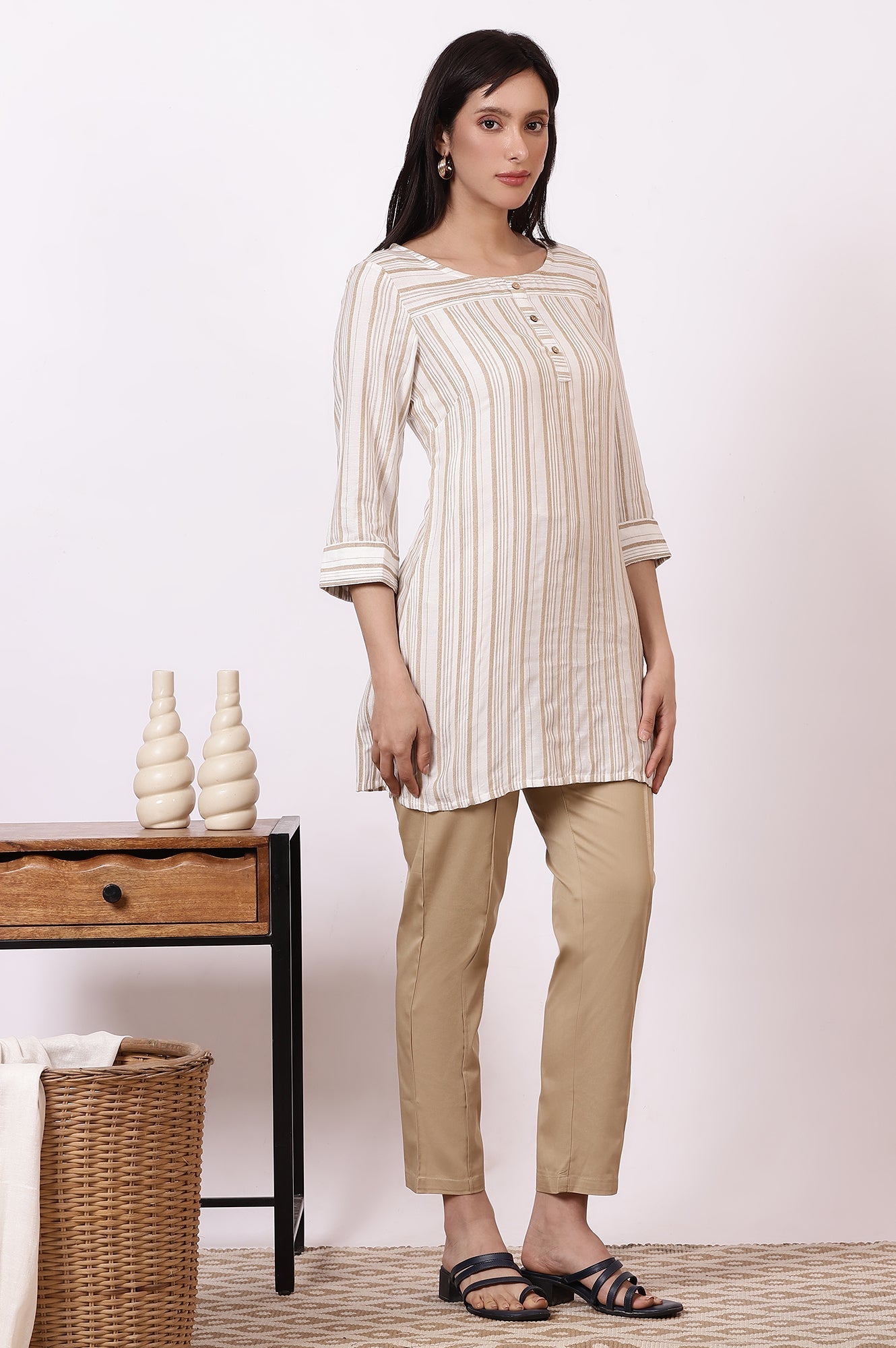 https://cdn.shopify.com/s/files/1/0776/0419/2550/files/ONAS30322-704120_6.jpg?v=1769763126
