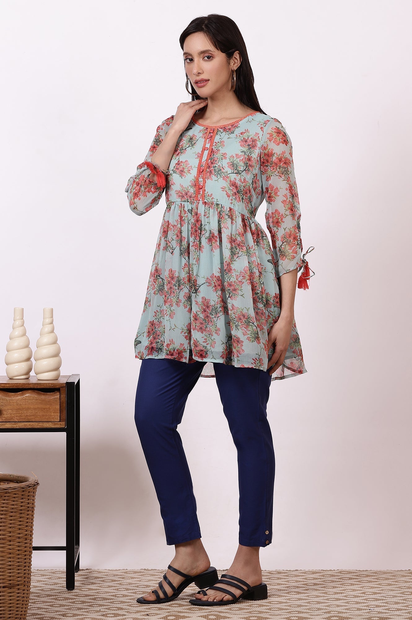 https://cdn.shopify.com/s/files/1/0776/0419/2550/files/ONAS30326-506457_4.jpg?v=1769763141