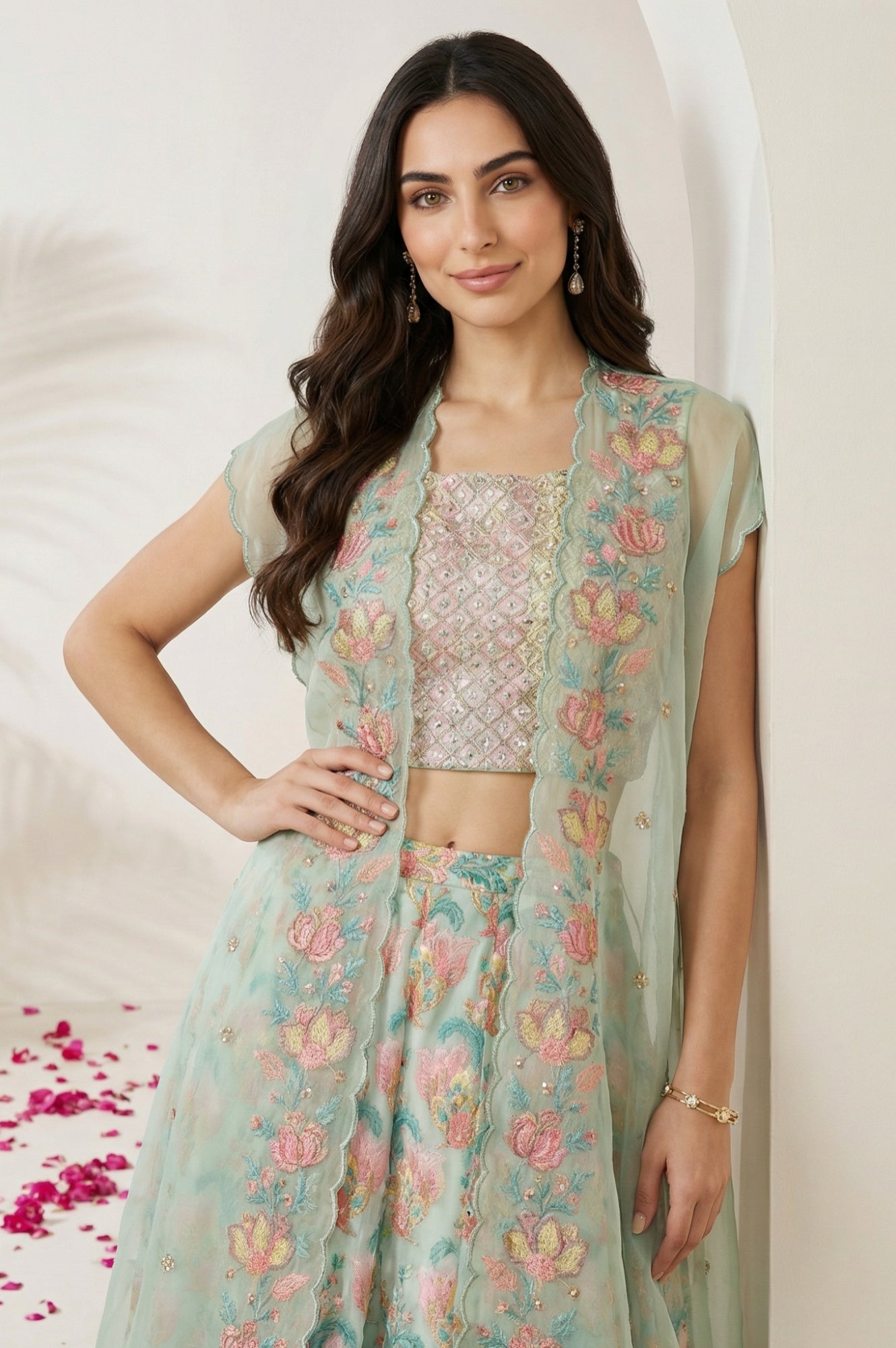 https://cdn.shopify.com/s/files/1/0776/0419/2550/files/SP13601-225005_2.jpg?v=1773656898