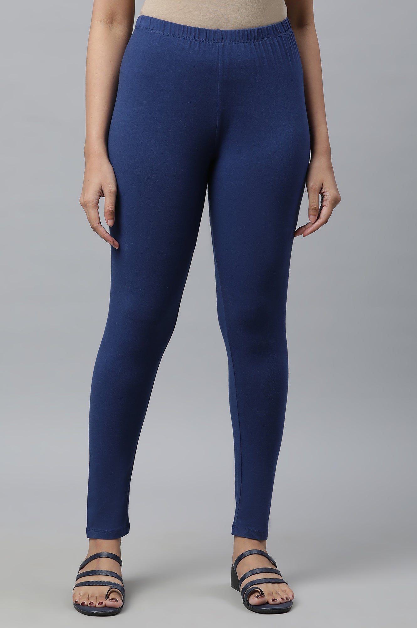 https://cdn.shopify.com/s/files/1/0776/0419/2550/files/VCSTB2A-10046_6.jpg?v=1769764087