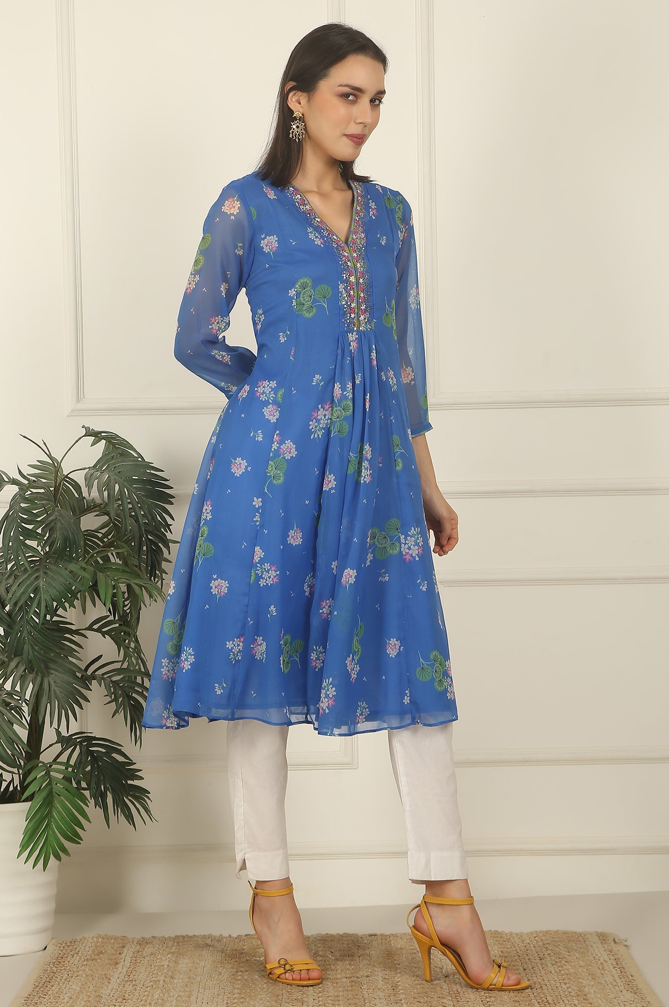 Blue Chiffon Floral Printed Gathered Kurta
