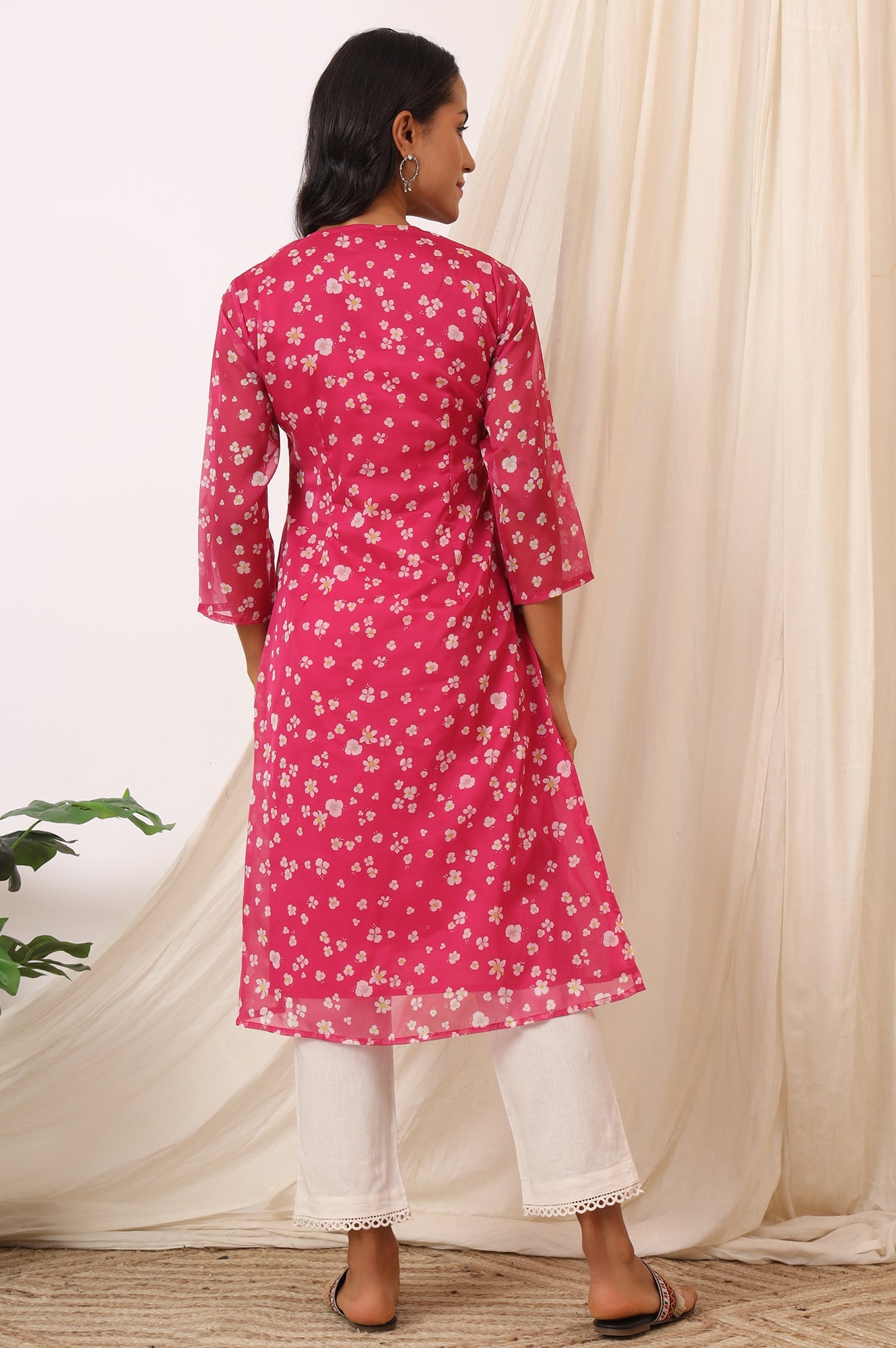 Pink Floral Printed Organza Straight Kurta