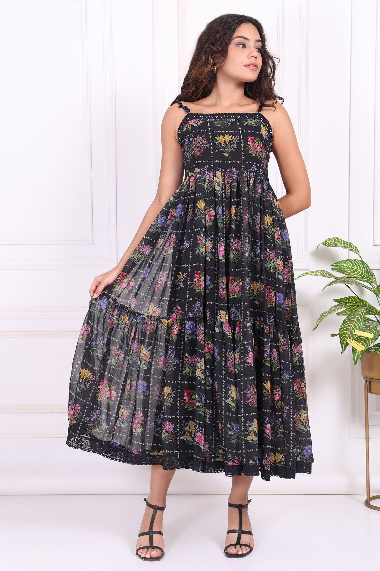 https://cdn.shopify.com/s/files/1/0776/0419/2550/files/W12969-125847_7.jpg?v=1762589055