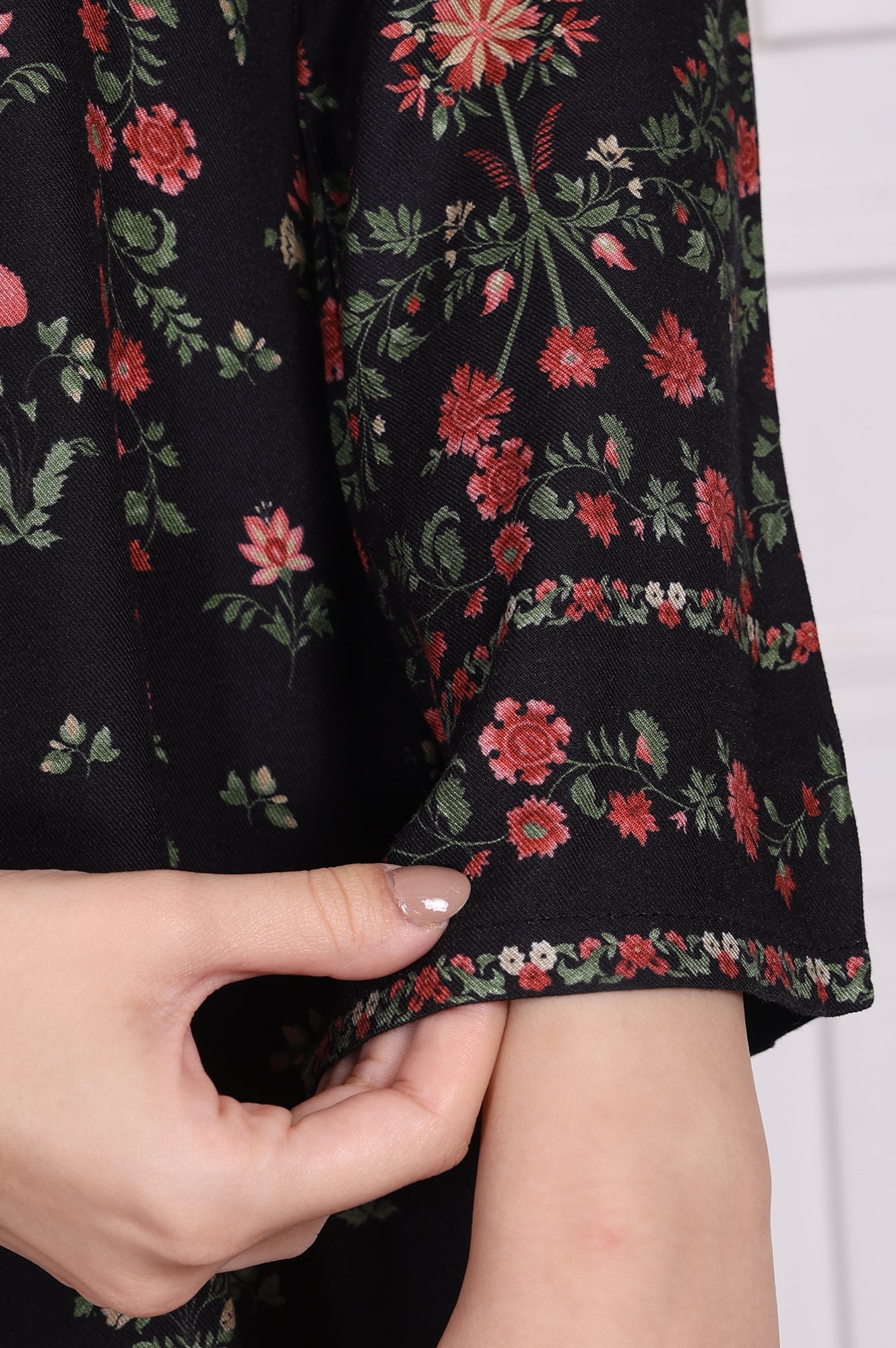 https://cdn.shopify.com/s/files/1/0776/0419/2550/files/W13306-126798_7.jpg?v=1761280201