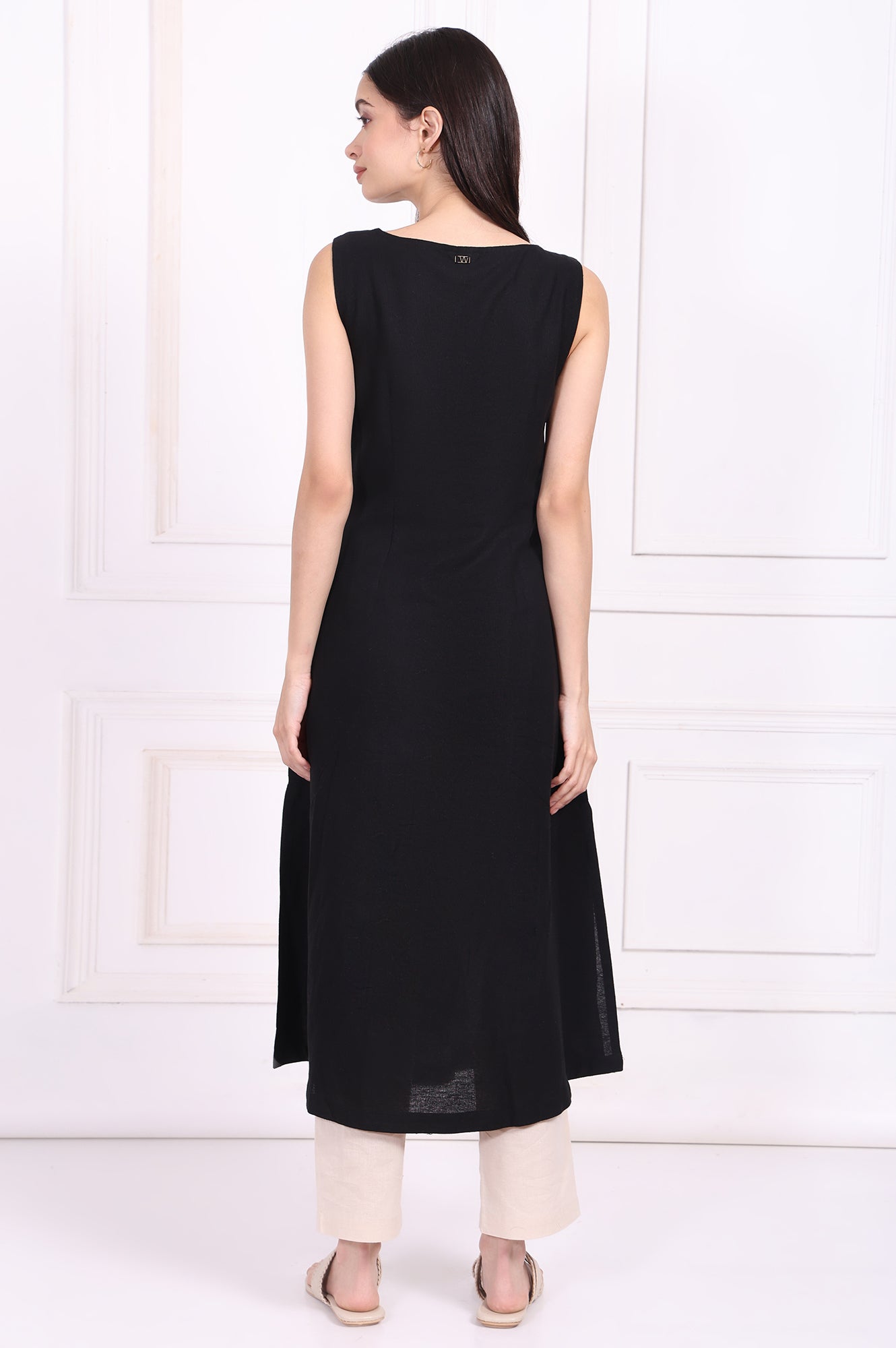 https://cdn.shopify.com/s/files/1/0776/0419/2550/files/W13696-401060_5.jpg?v=1761279084