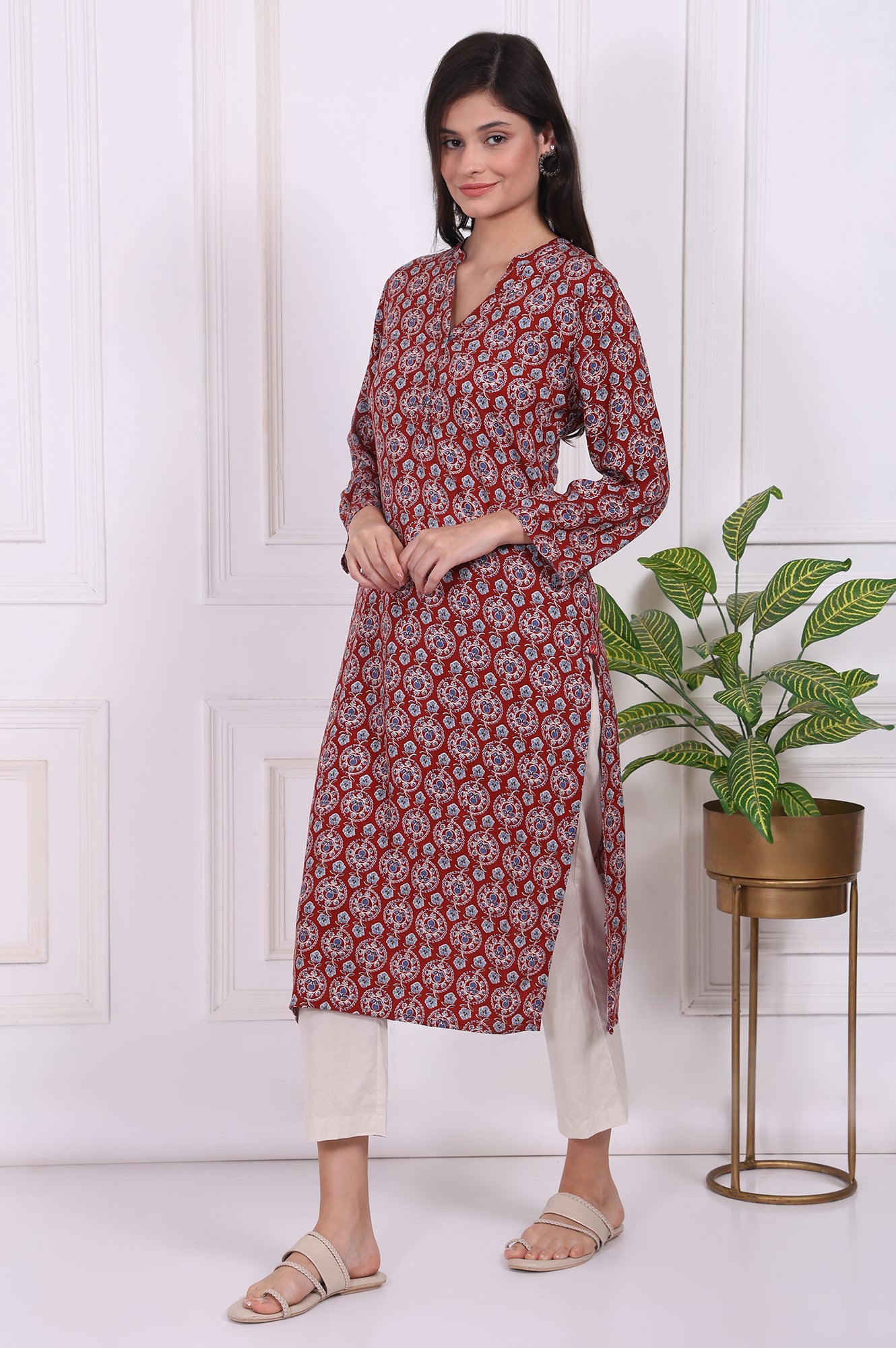 https://cdn.shopify.com/s/files/1/0776/0419/2550/files/W13966-127656_4.jpg?v=1764652158