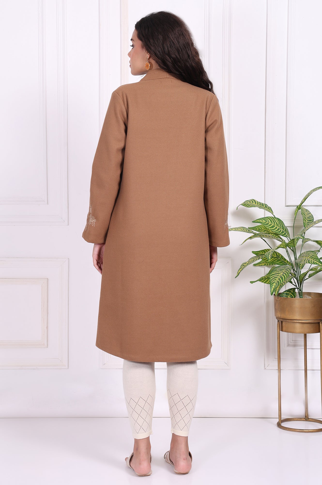 https://cdn.shopify.com/s/files/1/0776/0419/2550/files/W20222-224569_5.jpg?v=1762589032