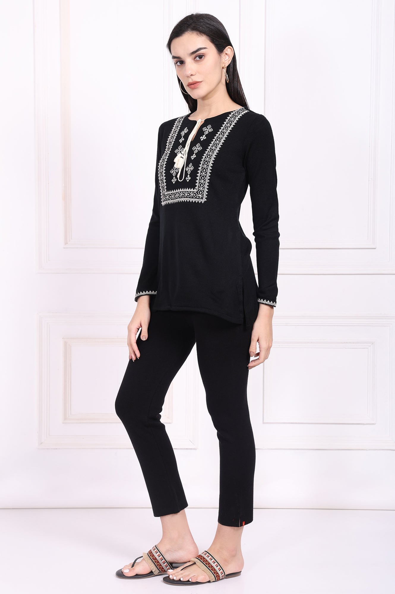 https://cdn.shopify.com/s/files/1/0776/0419/2550/files/W31425-223871_4.jpg?v=1761281230