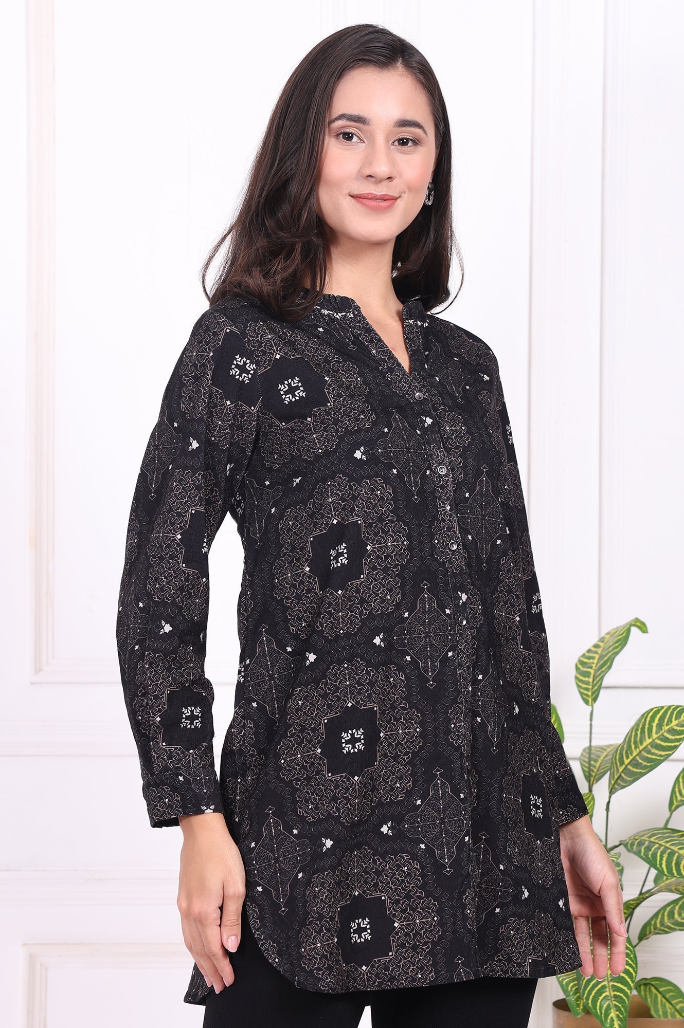 https://cdn.shopify.com/s/files/1/0776/0419/2550/files/W31441-126801_6.jpg?v=1764652185