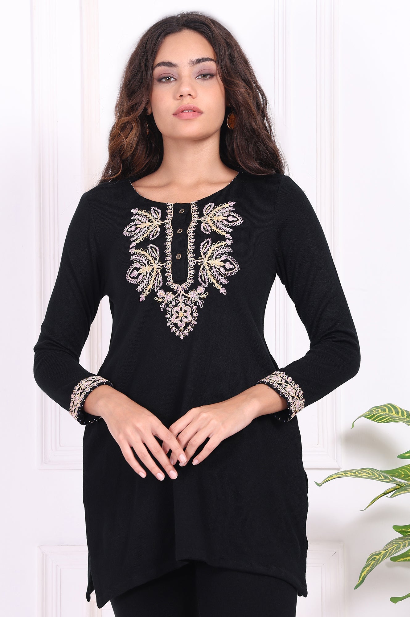 https://cdn.shopify.com/s/files/1/0776/0419/2550/files/W31451-223871_1.jpg?v=1762589059