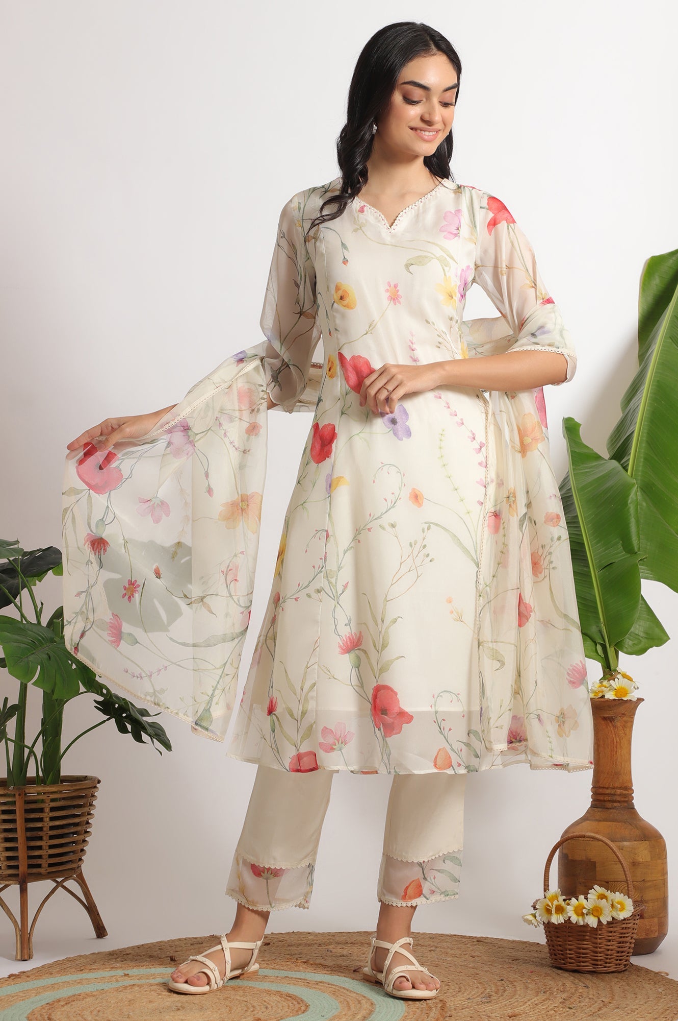 https://cdn.shopify.com/s/files/1/0776/0419/2550/files/WS12553-123946_1.jpg?v=1742562681