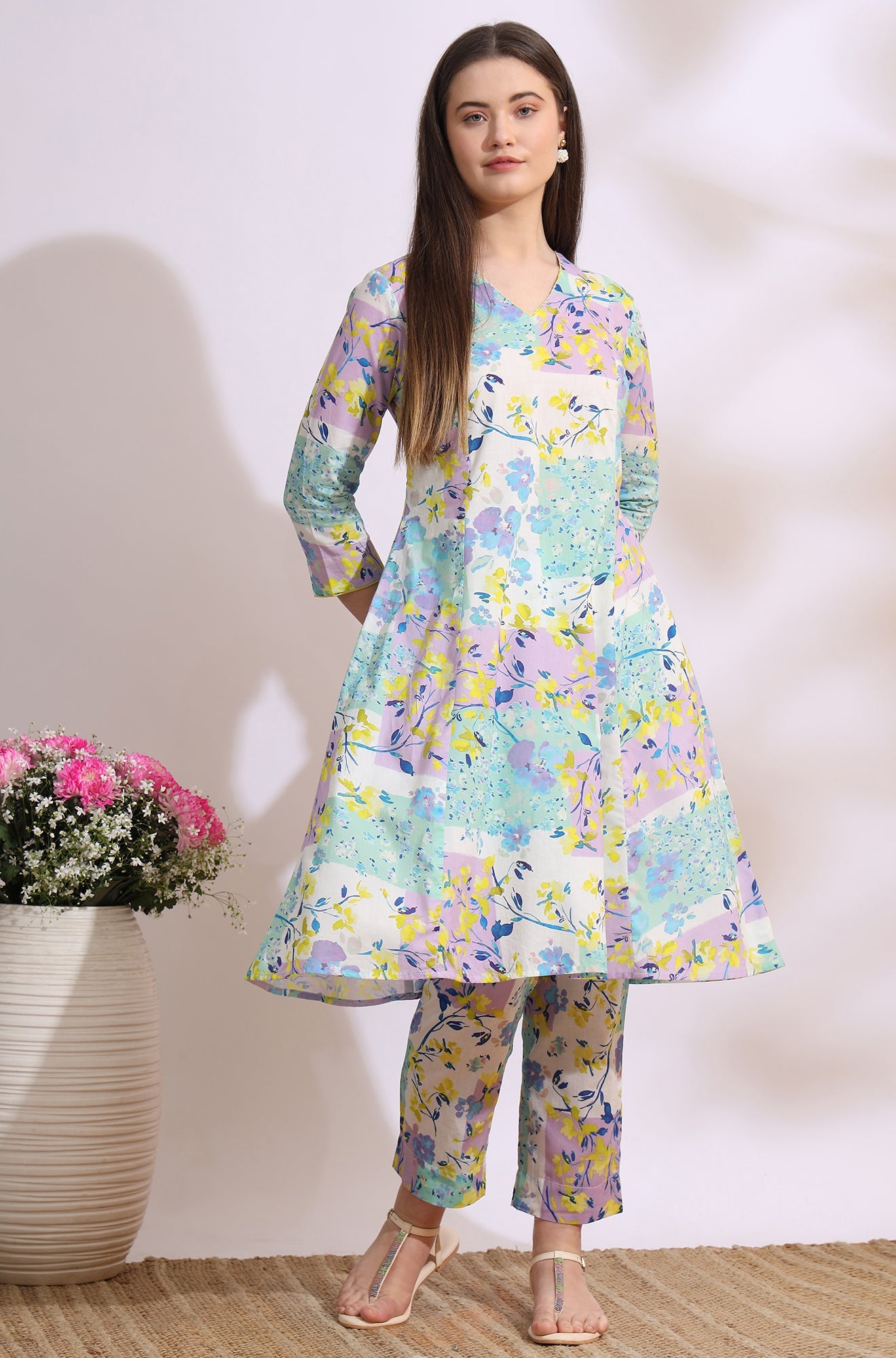 White Floral Printed Flared Pure Cotton Kurta and Pants Co-ord Set
