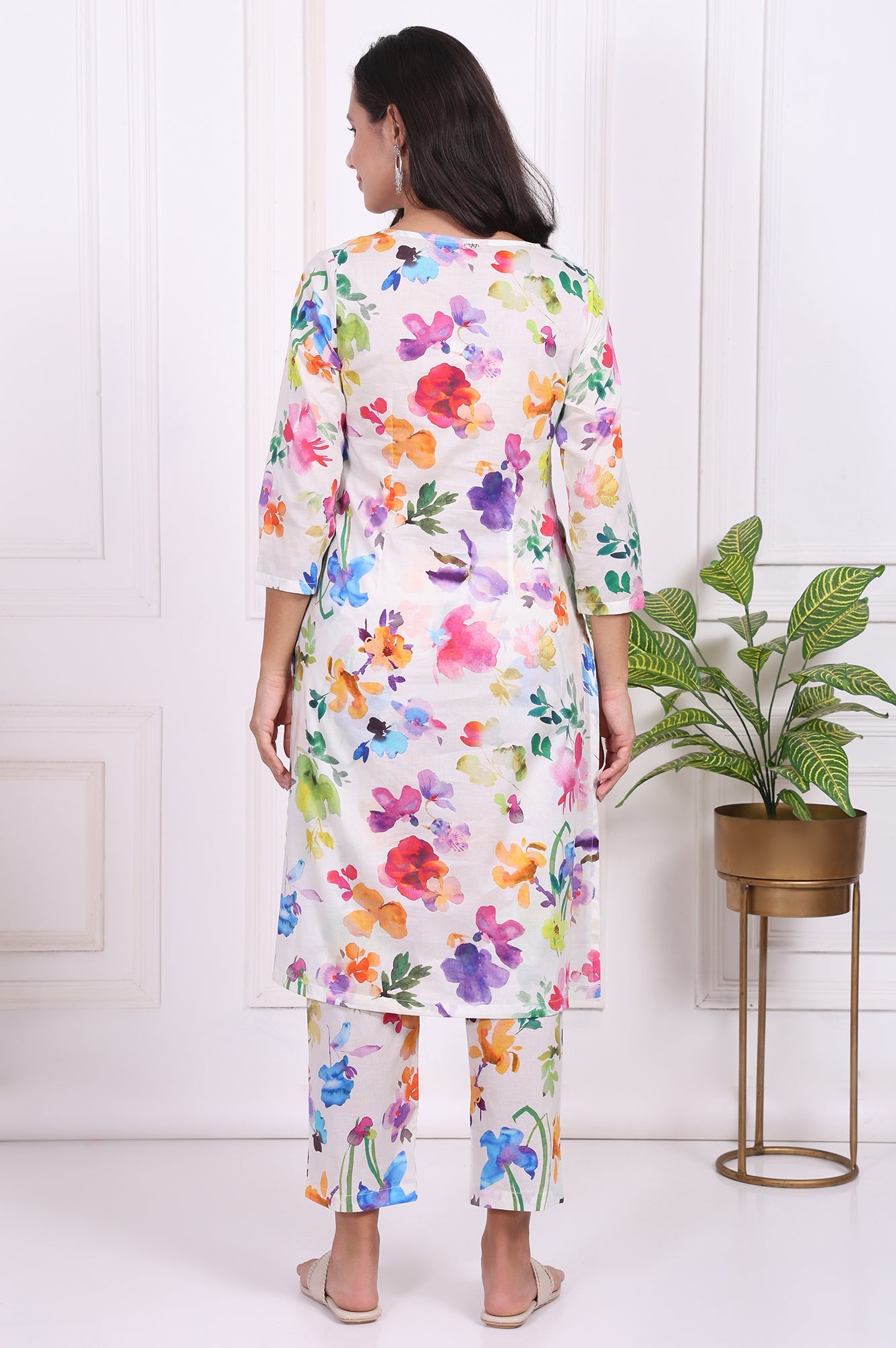 https://cdn.shopify.com/s/files/1/0776/0419/2550/files/WS12673-123955_5.jpg?v=1764652146