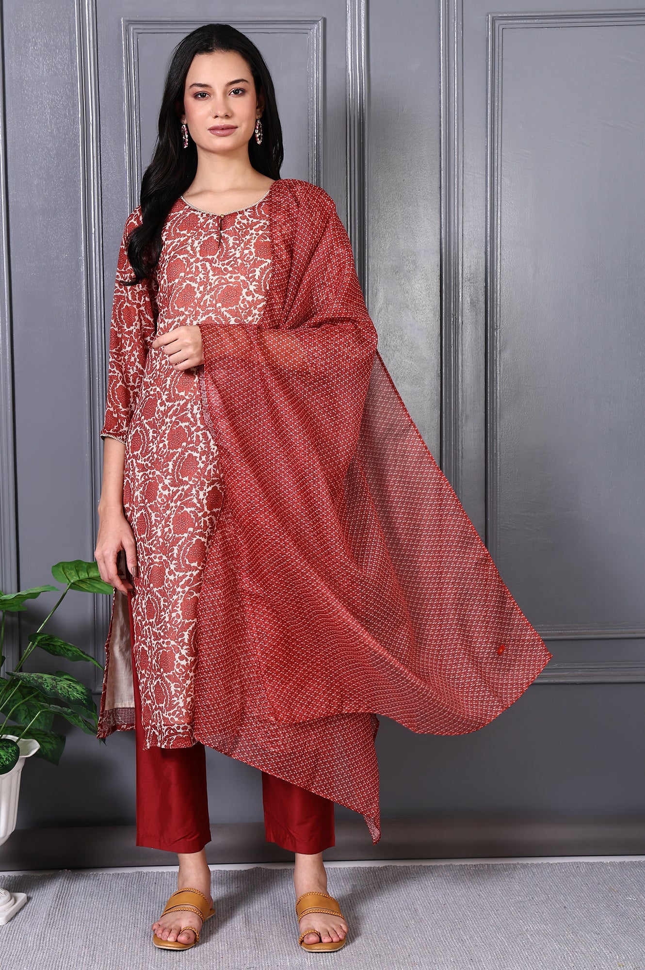 Red Floral Printed Kota Straight Kurta, Pants and Dupatta Set