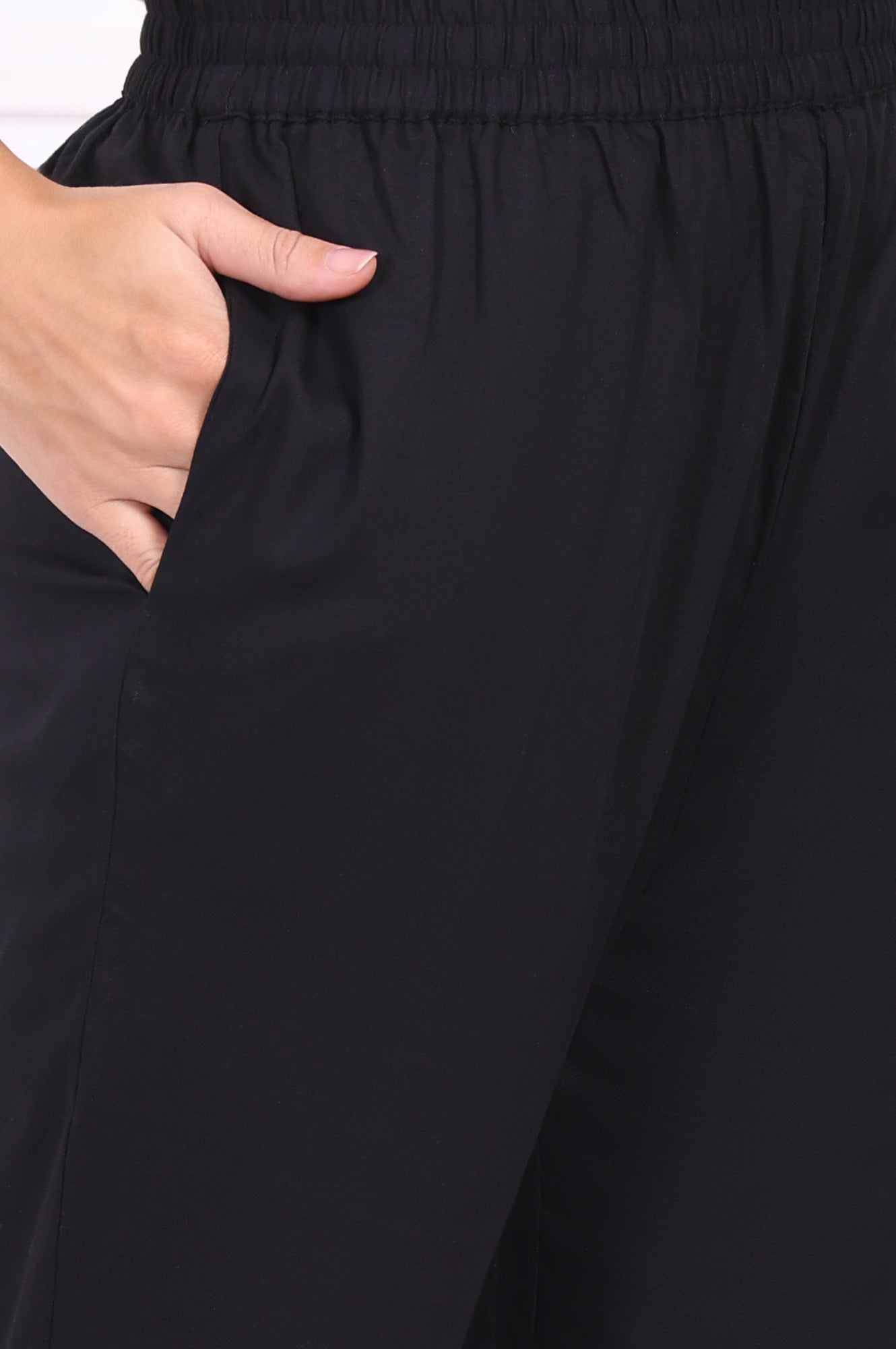 https://cdn.shopify.com/s/files/1/0776/0419/2550/files/WS13697-401066_9.jpg?v=1764652144