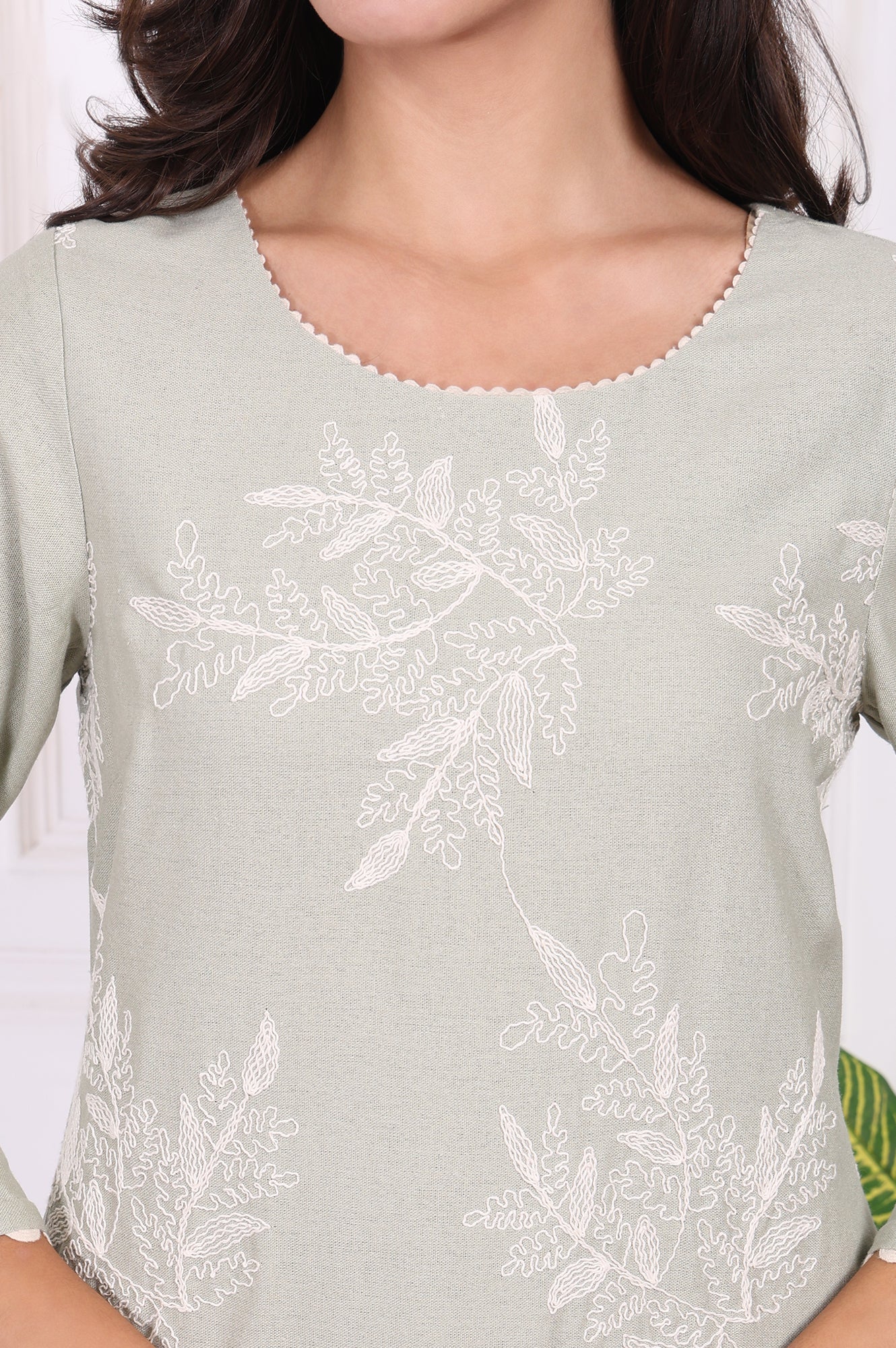 https://cdn.shopify.com/s/files/1/0776/0419/2550/files/WS13697-401078_3.jpg?v=1764652146