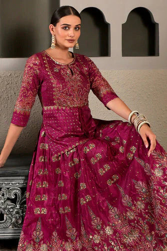 The Ultimate Guide to Choosing the Right Kurta for Your Skin Tone