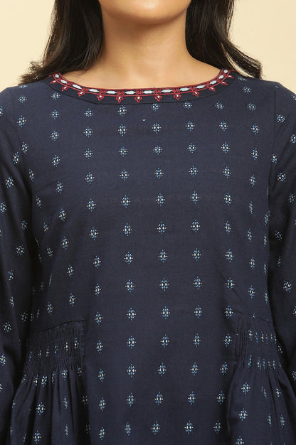 Blue Yarn Dye Top With Smocking - wforwoman