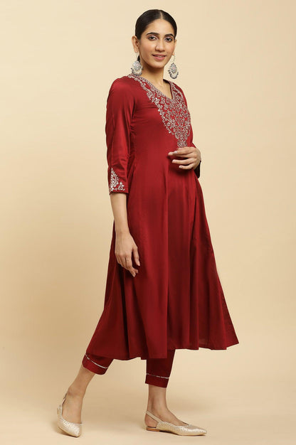 Red Panelled Embroidered Kurta, Slim Pants And Dupatta Set - wforwoman