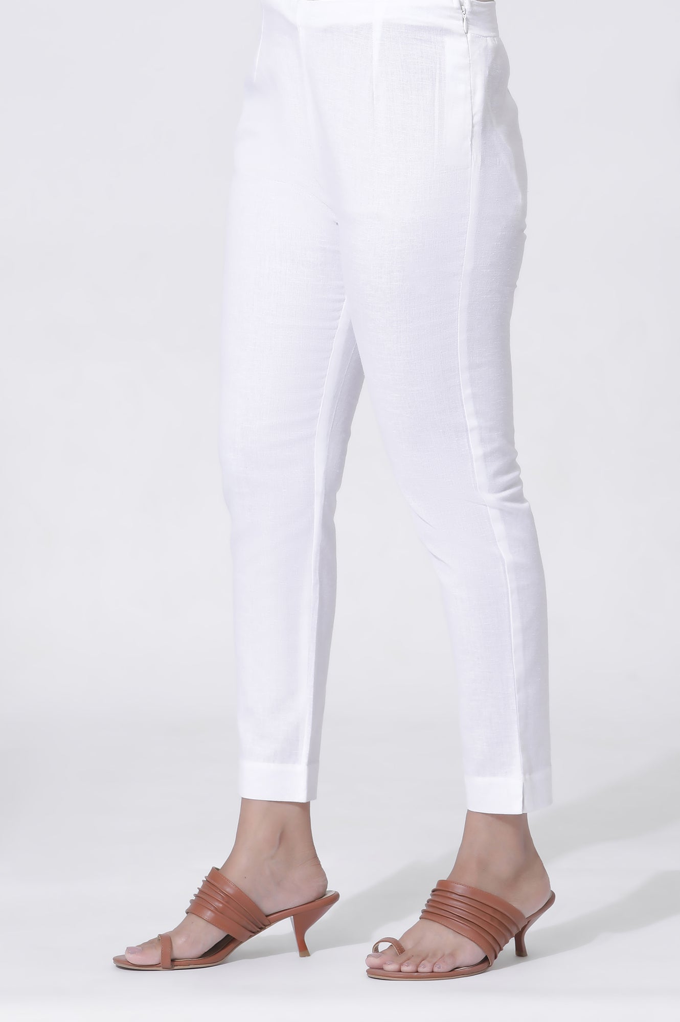 https://cdn.shopify.com/s/files/1/0776/0419/2550/files/23AUWS19904-121910_9.jpg?v=1721925315