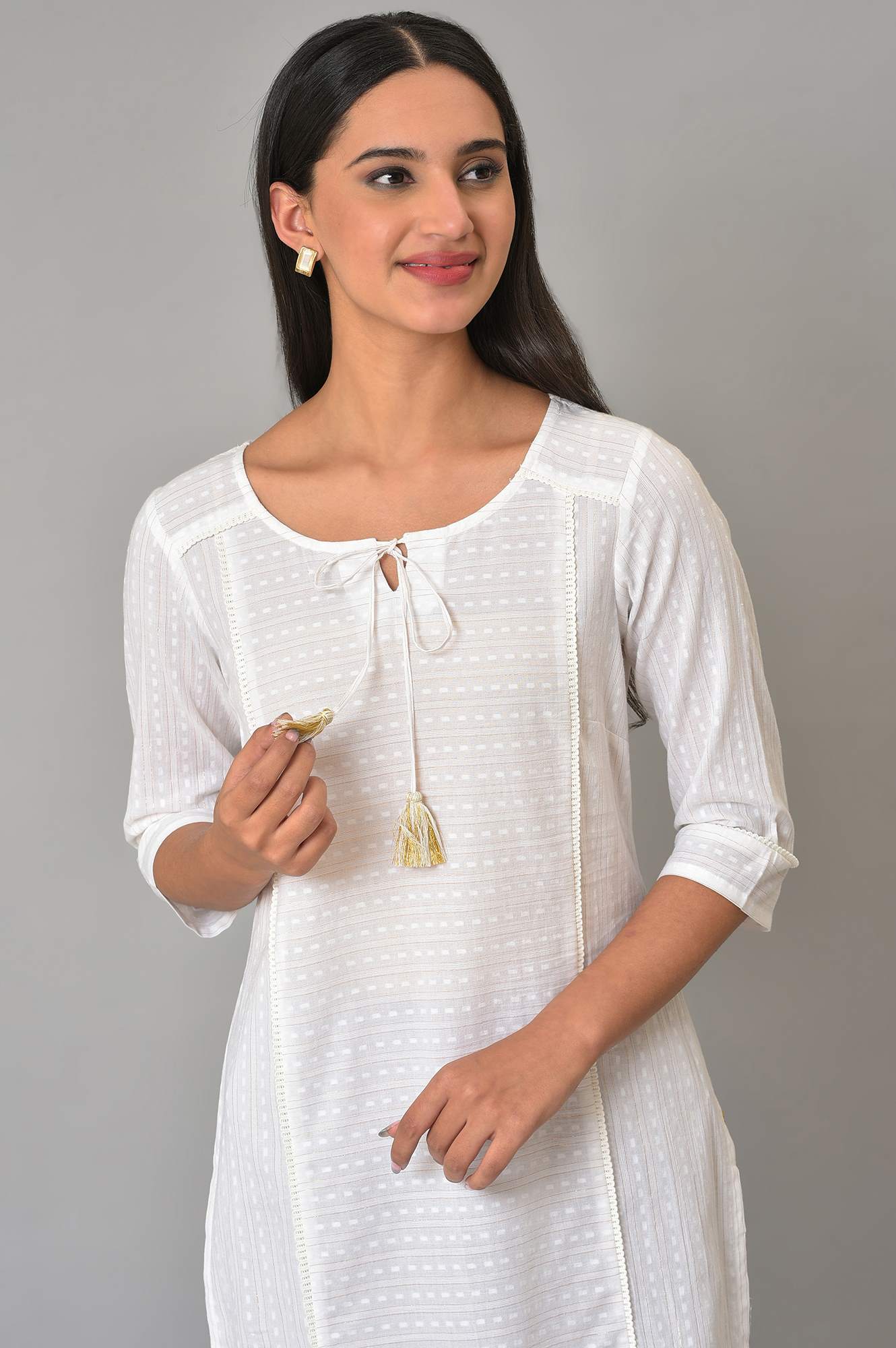 https://cdn.shopify.com/s/files/1/0776/0419/2550/files/23FEAS14459-605263_5.jpg?v=1769757333