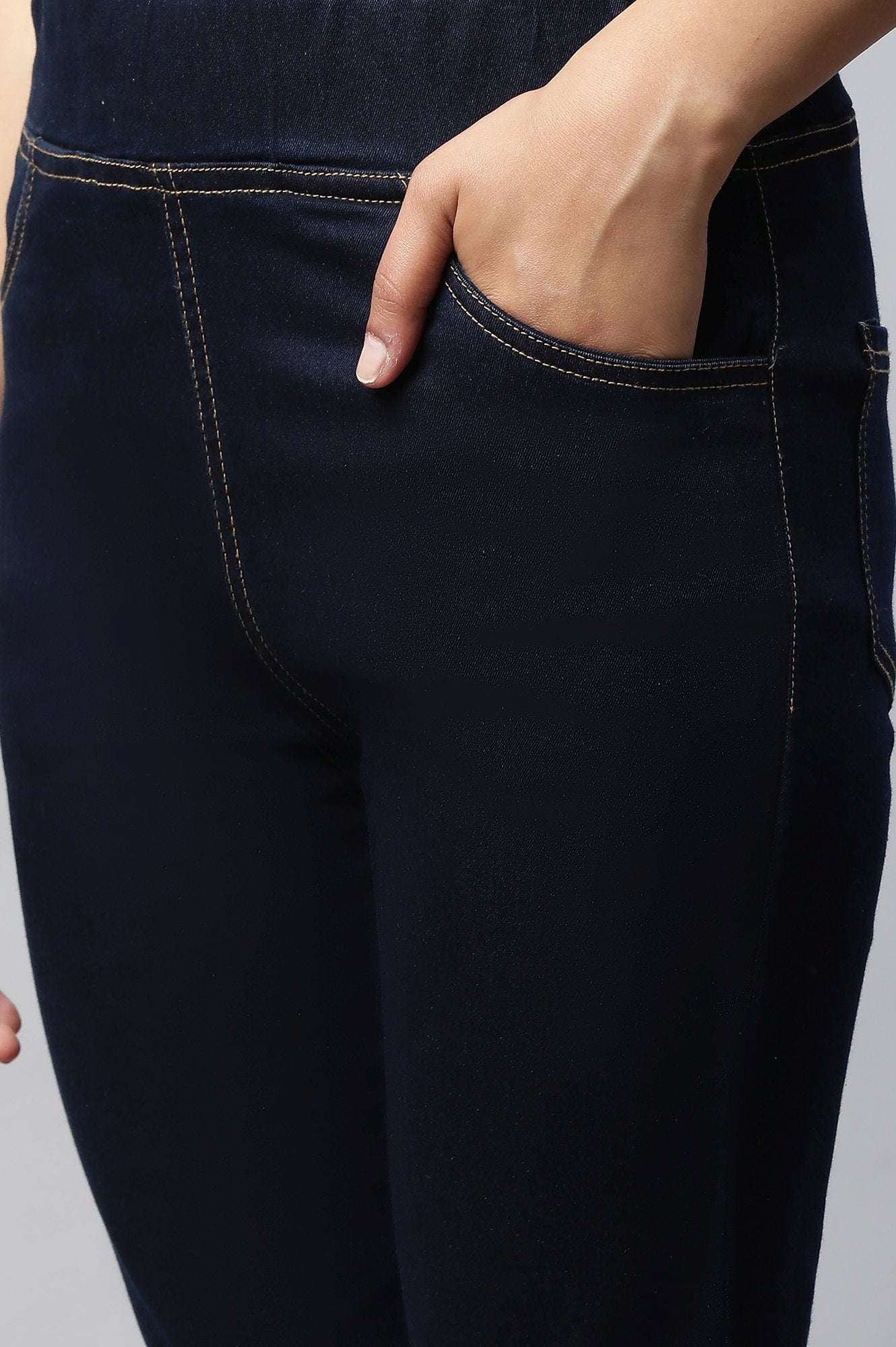 https://cdn.shopify.com/s/files/1/0776/0419/2550/files/23FEAS30378-605265_6.jpg?v=1769755961