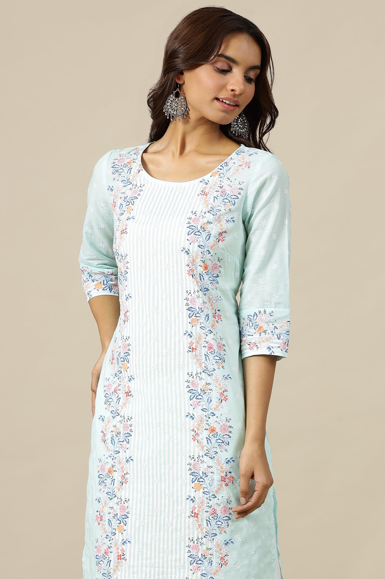 https://cdn.shopify.com/s/files/1/0776/0419/2550/files/24AUA14857-E508280_1.jpg?v=1769762974
