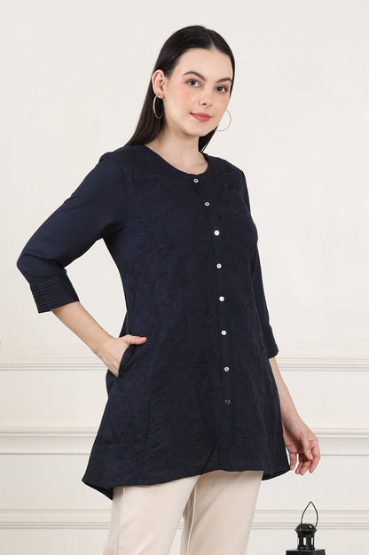 https://cdn.shopify.com/s/files/1/0776/0419/2550/files/24AUSTW31085-219227_6_41caf80b-0439-4441-80e1-0c03d3d98b2a.jpg?v=1726122977