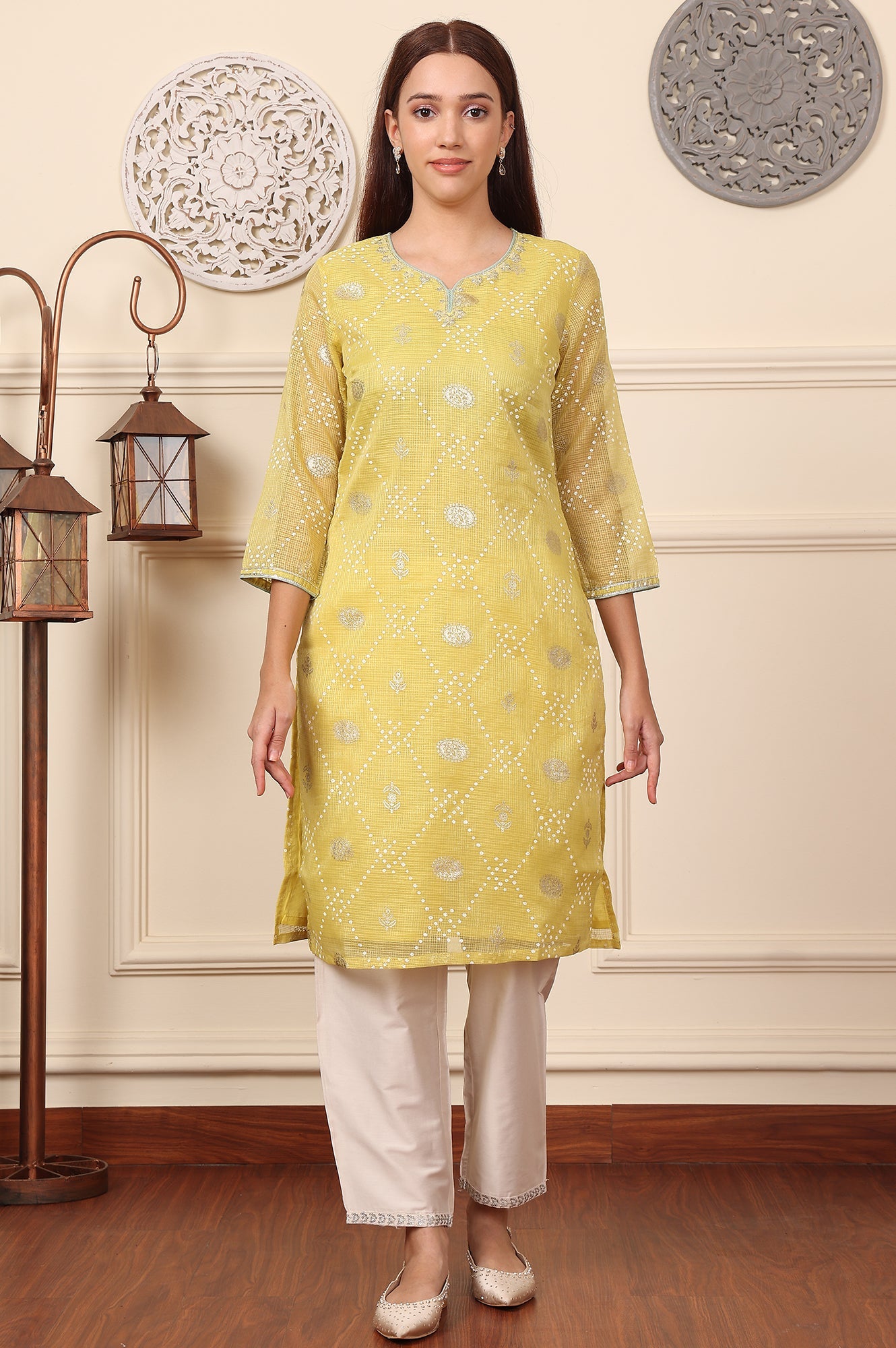 Yellow Geometric Foil Printed Zari Embroidered Straight Kota Doriya Kurta