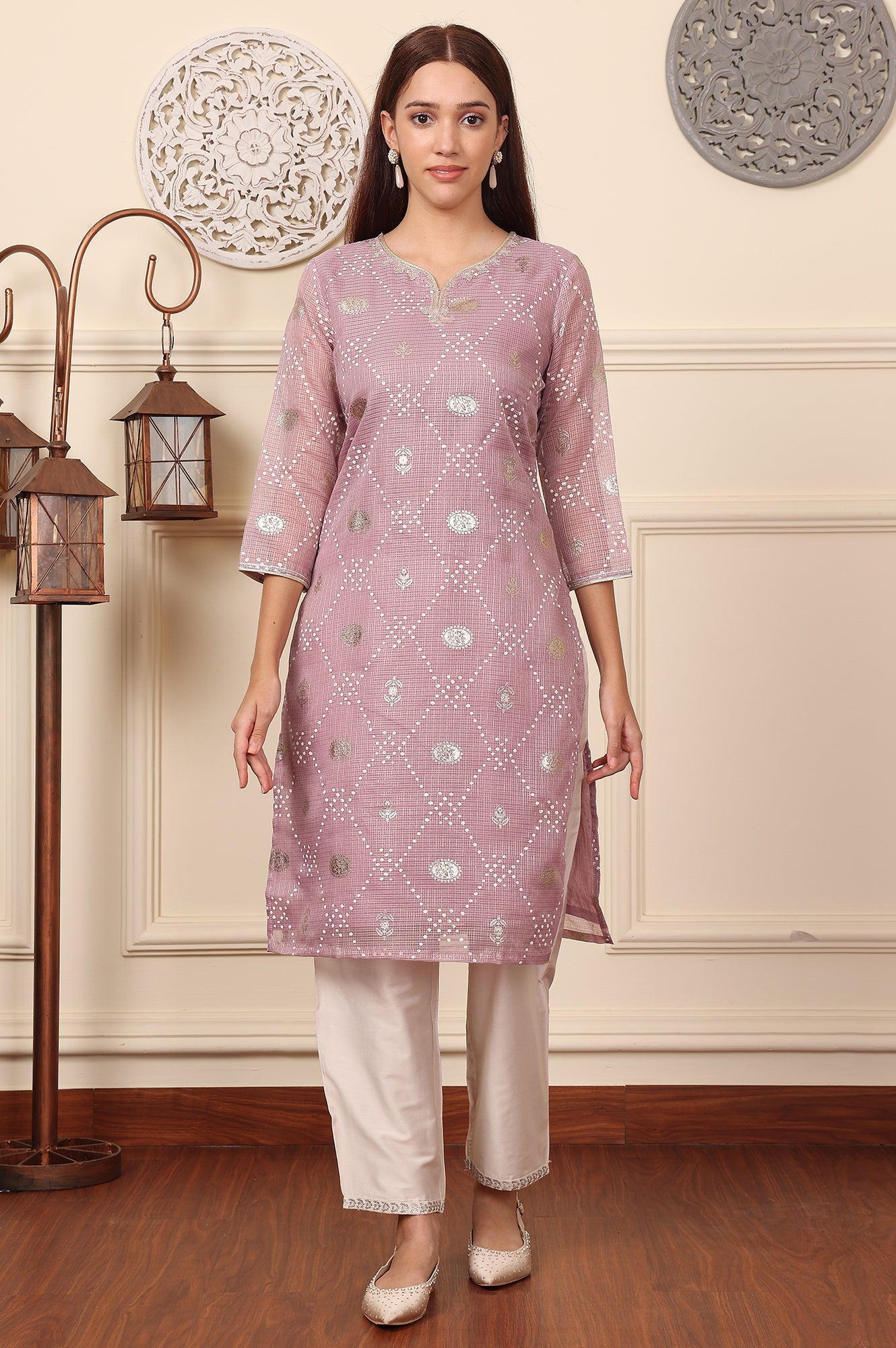 Purple Geometric Foil Printed Zari Embroidered Straight Kota Doriya Kurta