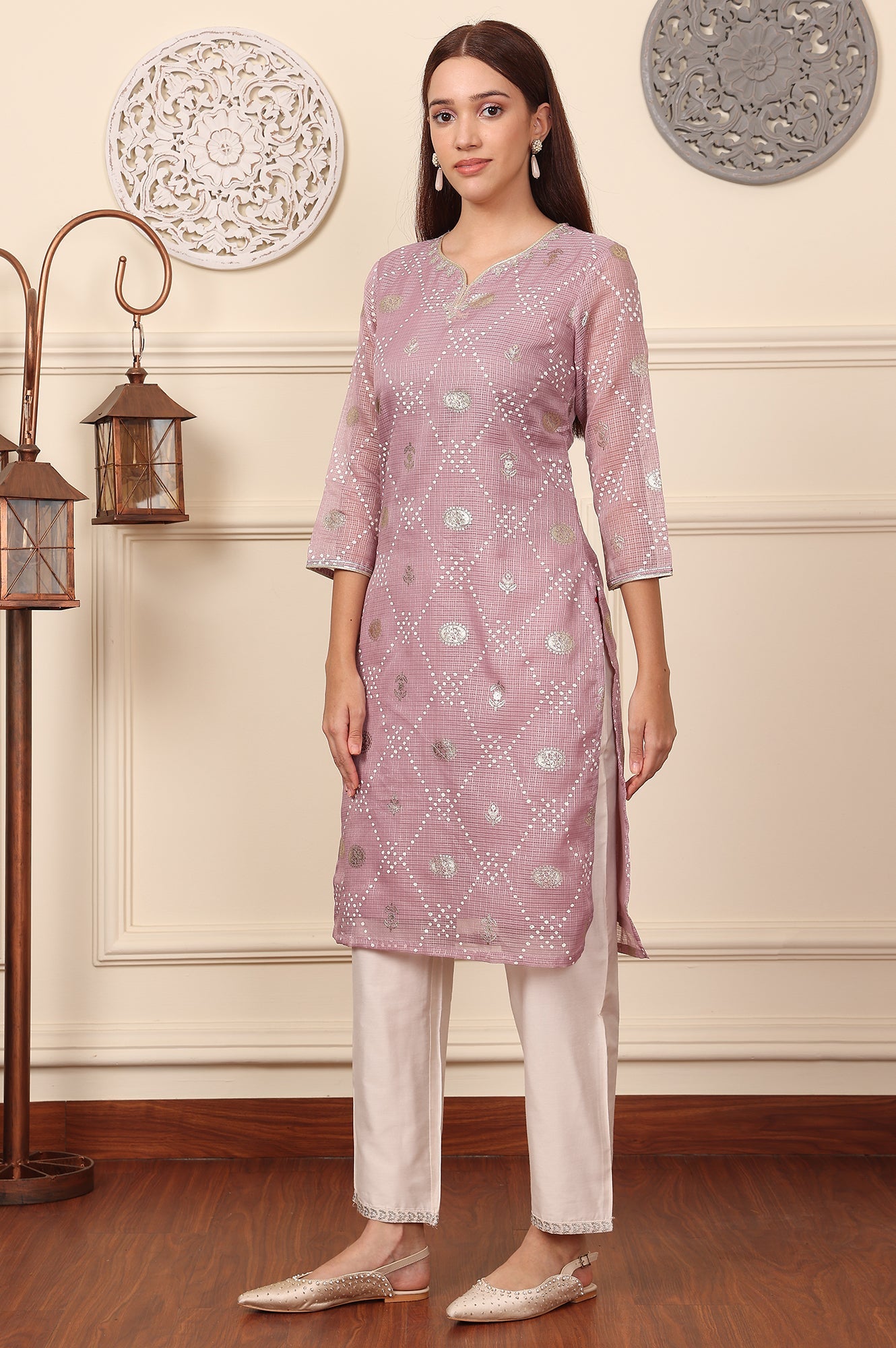 Purple Geometric Foil Printed Zari Embroidered Straight Kota Doriya Kurta